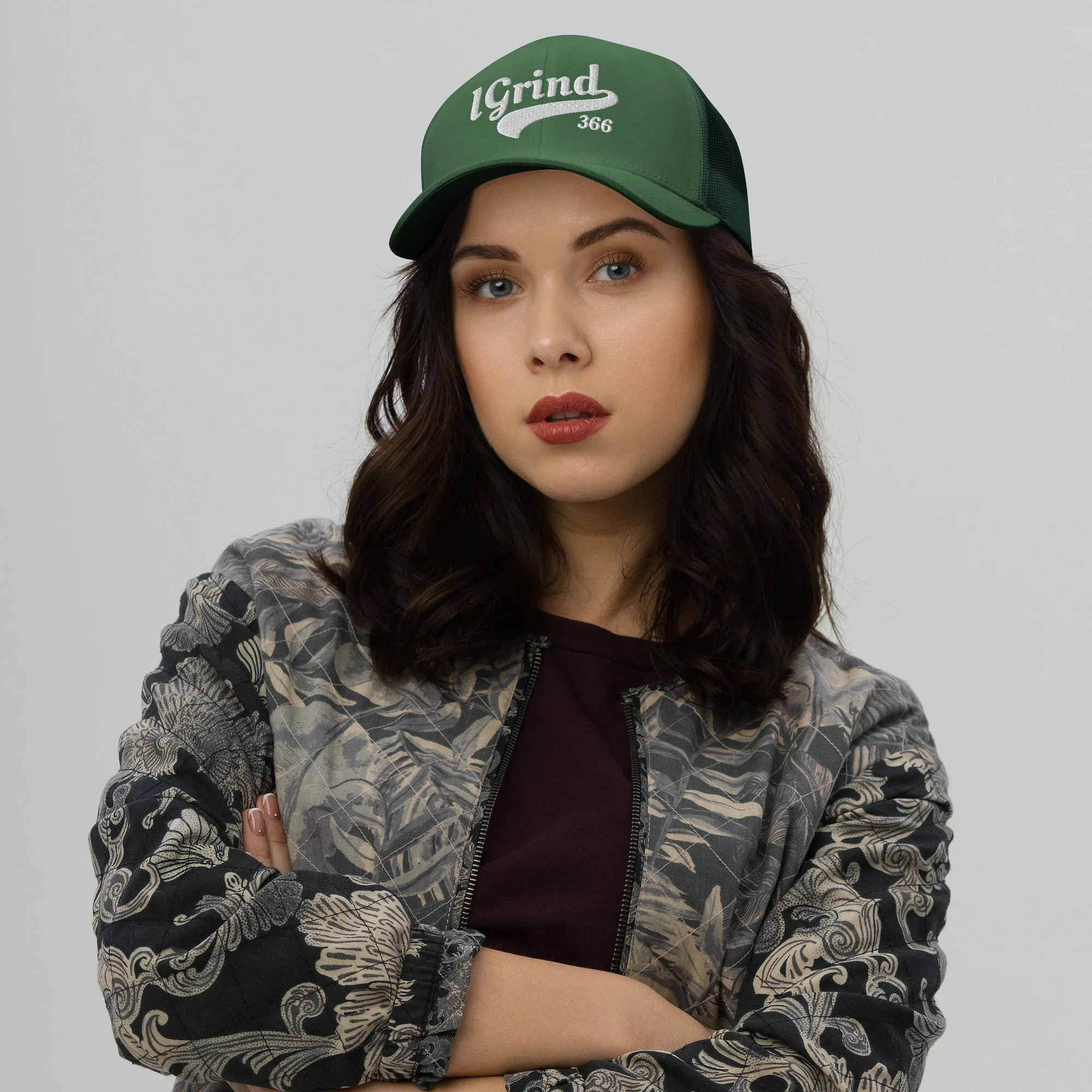 retro-trucker-hat-evergreen-front-6879f90ee2076.jpg