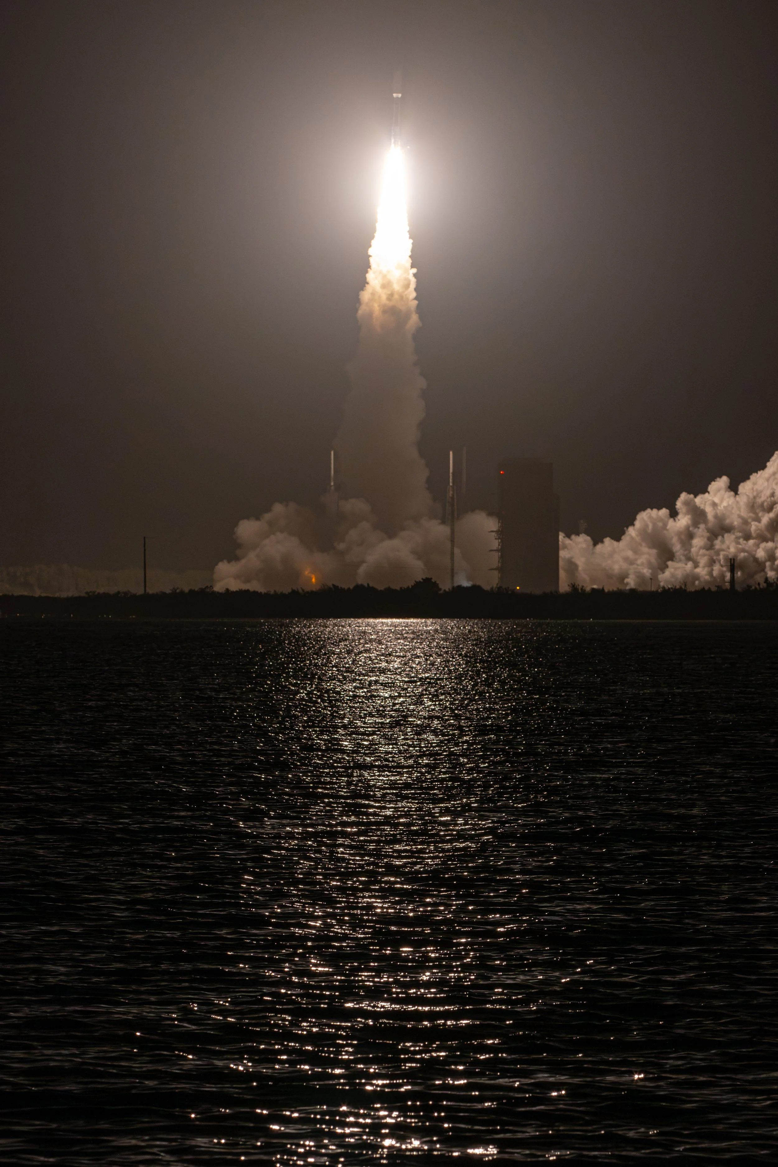 LEO-8 Vertical.jpg