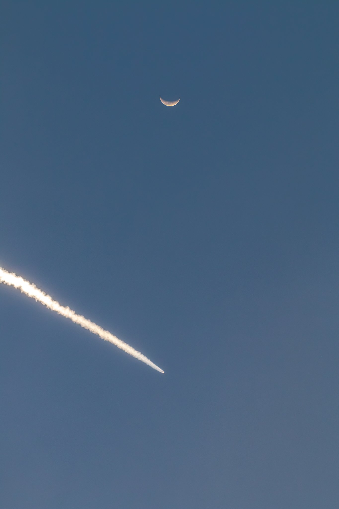Atlas V USSF-51 Cannon 70D 20mb.jpg
