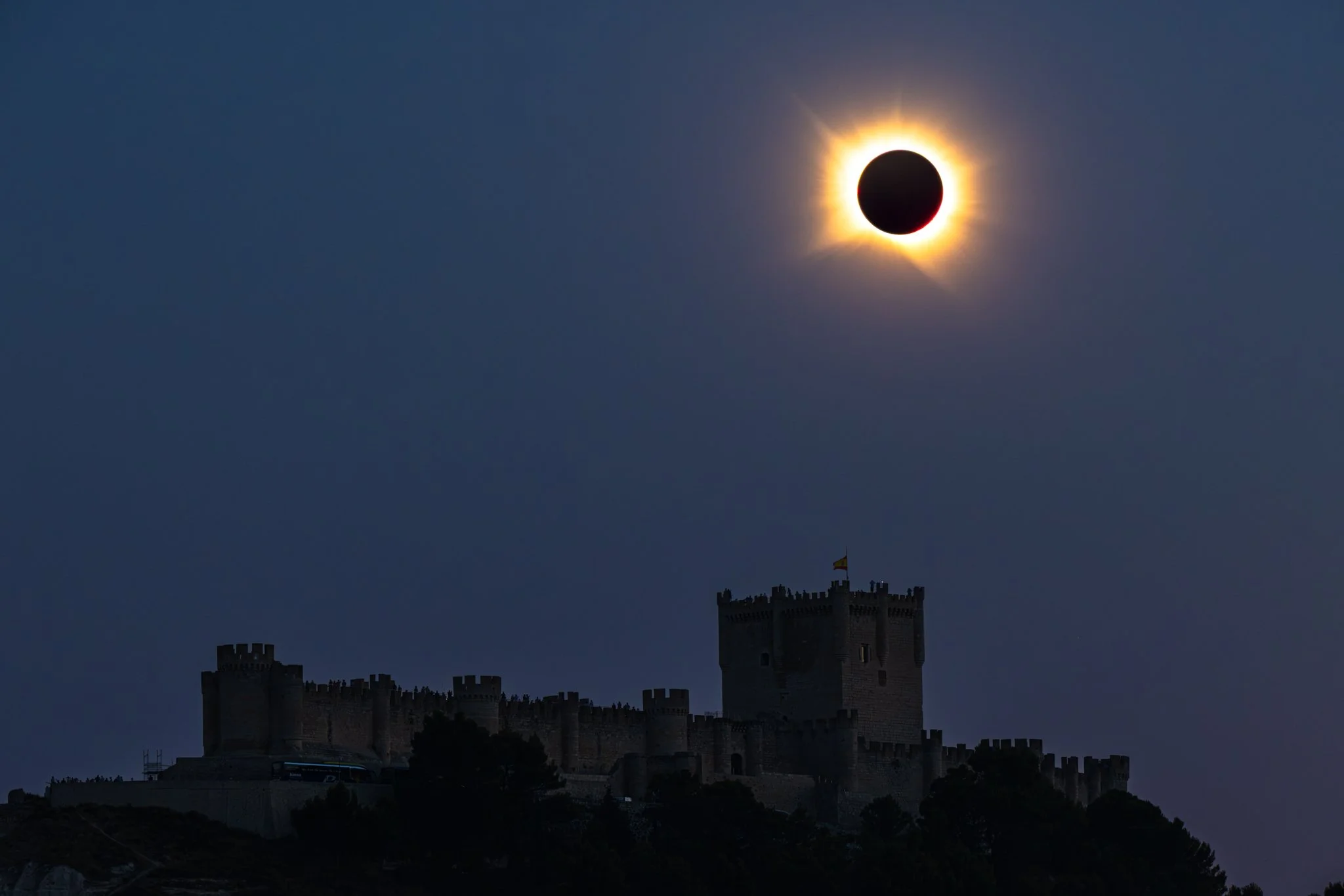 2026 Totality Up Close over Peñafiel Castle Horizontal