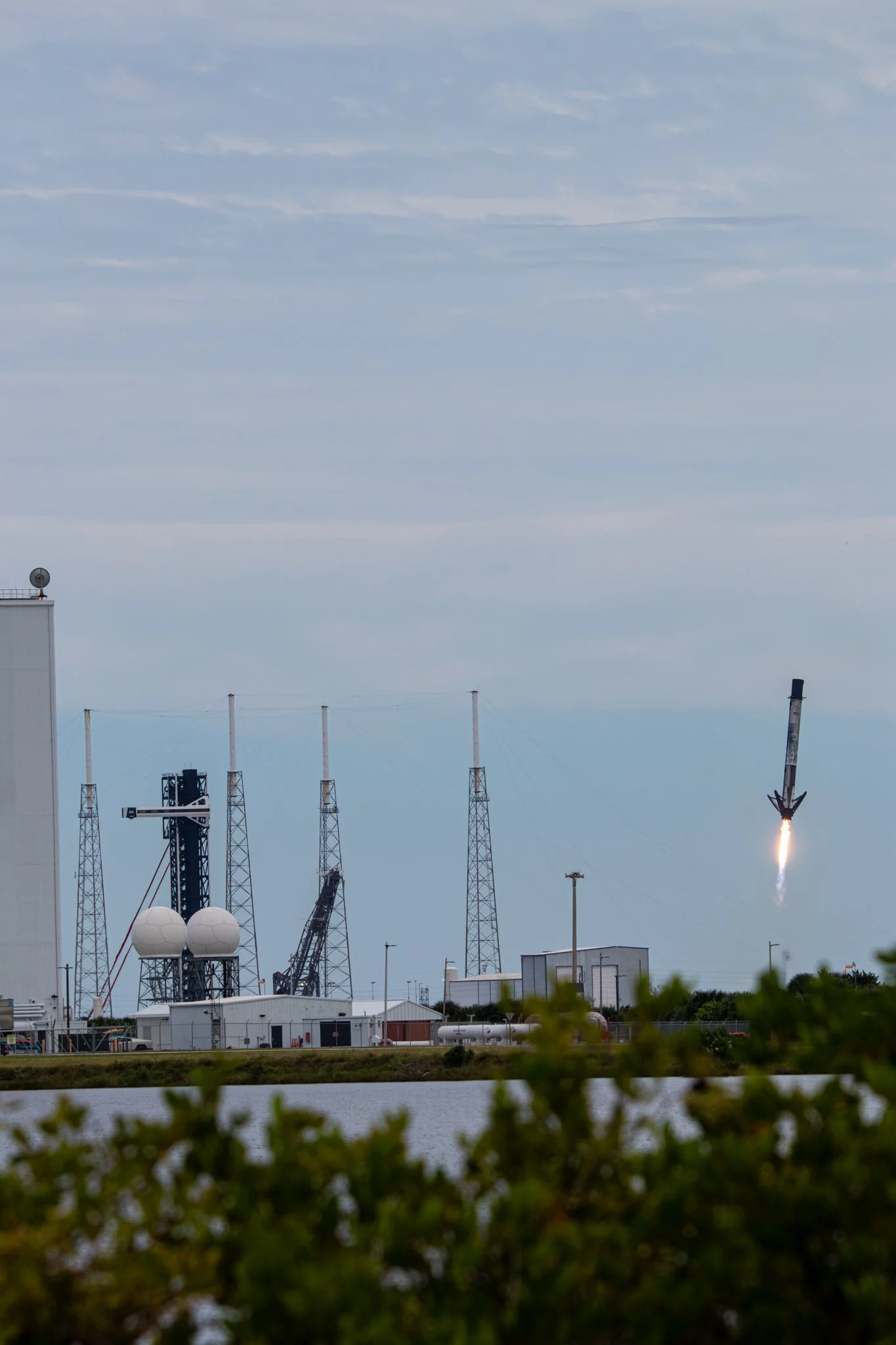 Crew-13 Landing Wide Vertical