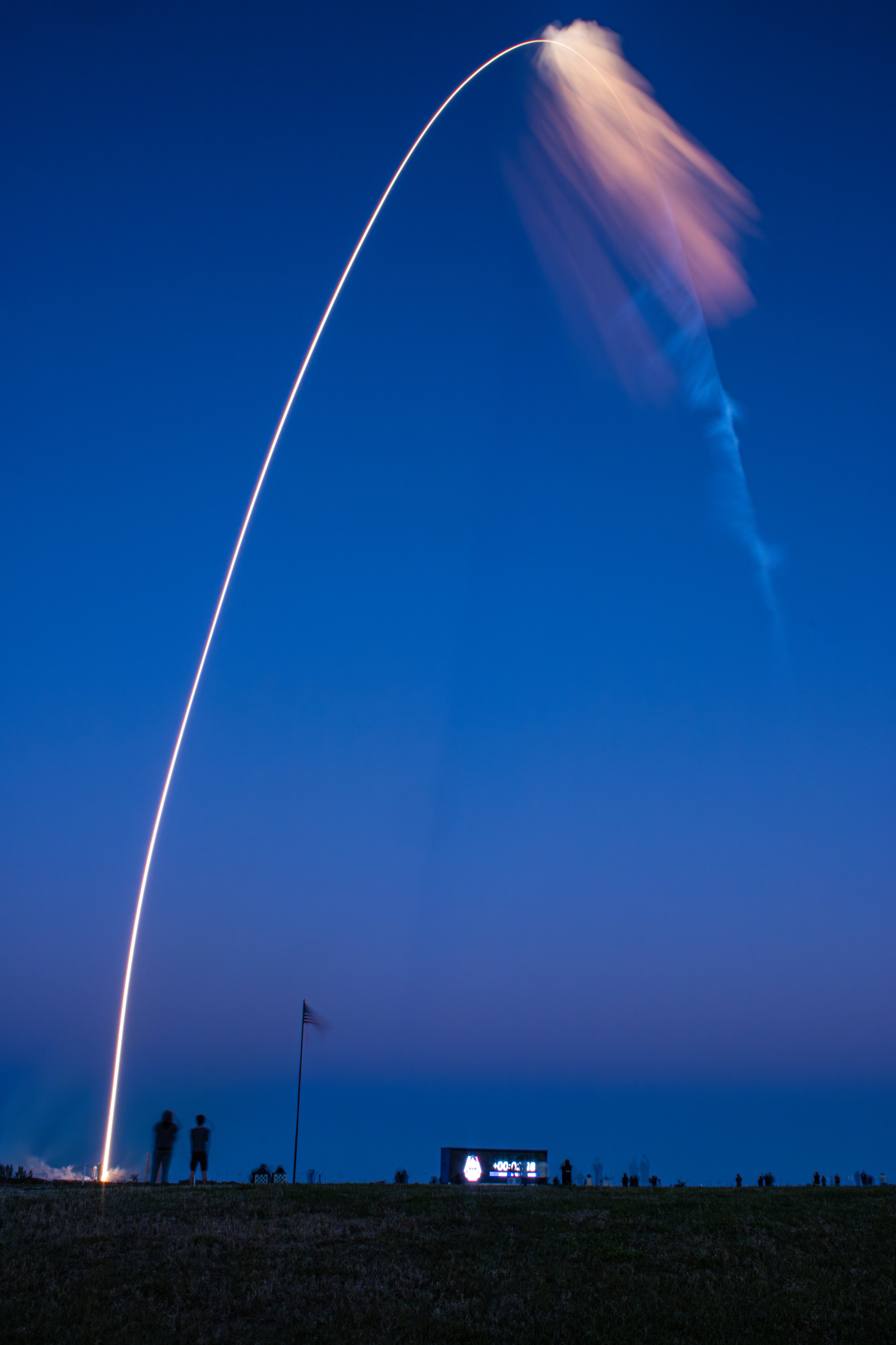 SpaceX_ USSF-67 Streak SQ.jpg