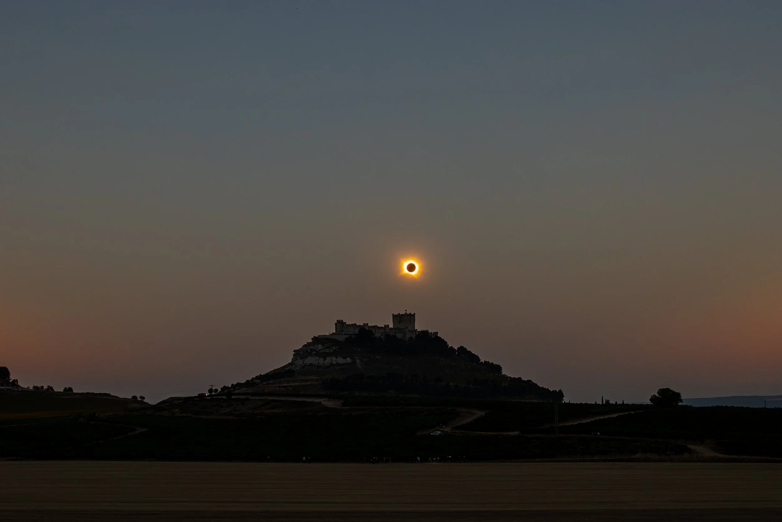 2026 Totality Wide Horizontal