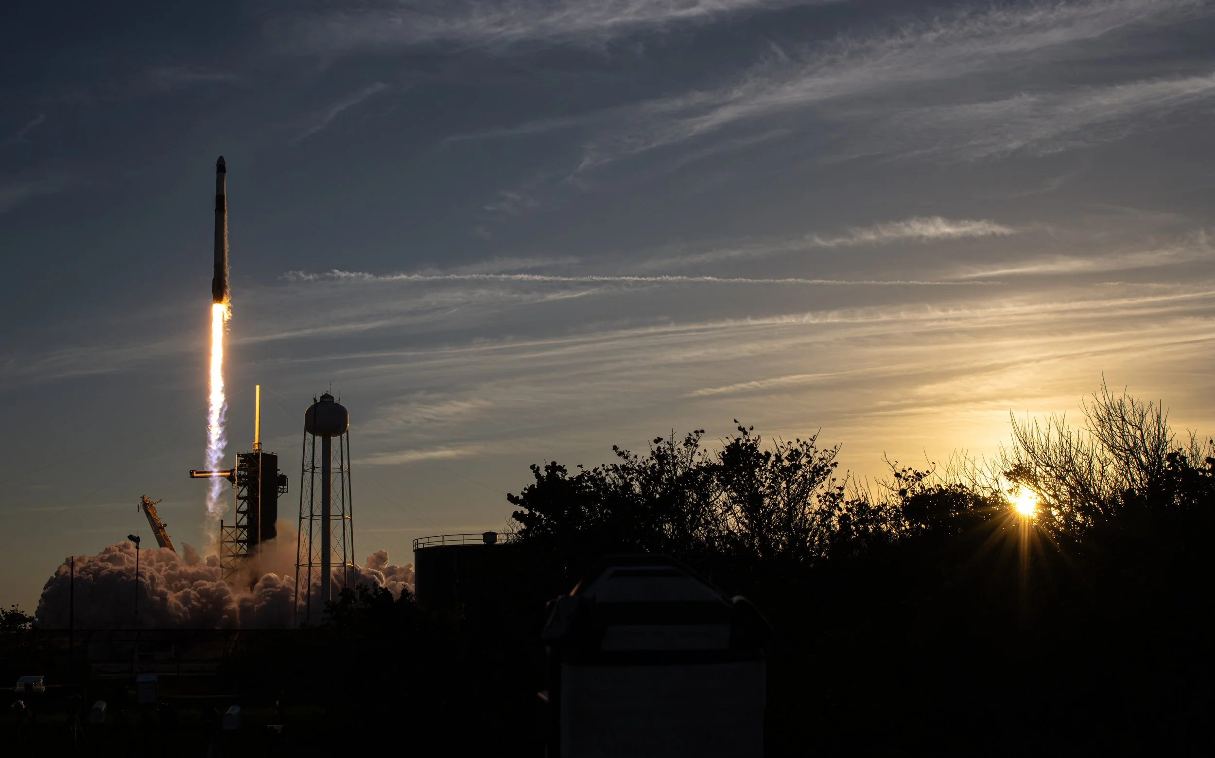 Crew-10 Medium Stop B.jpg