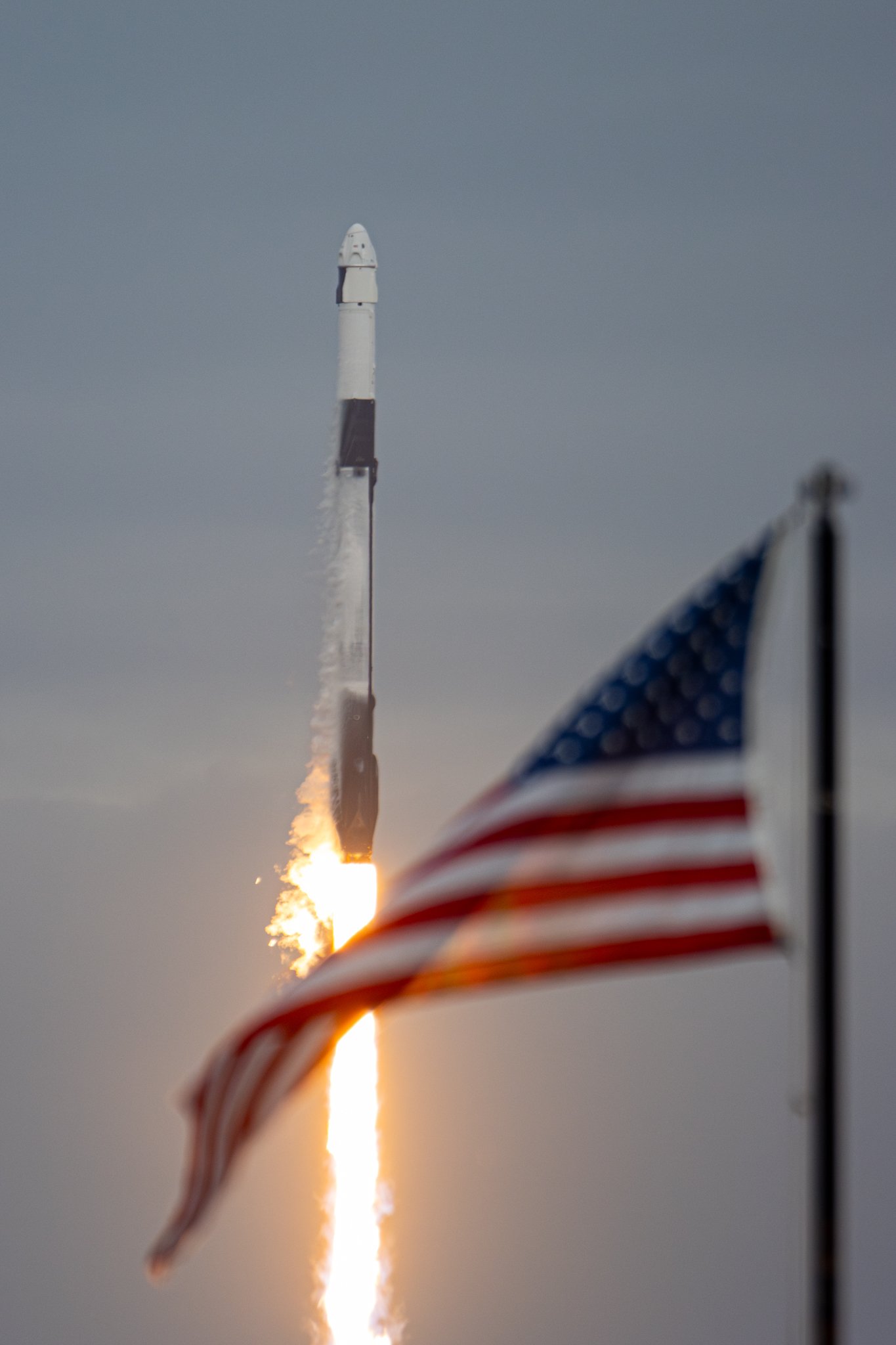 SpaceX_ Ax-3 Flag shot sq.jpg