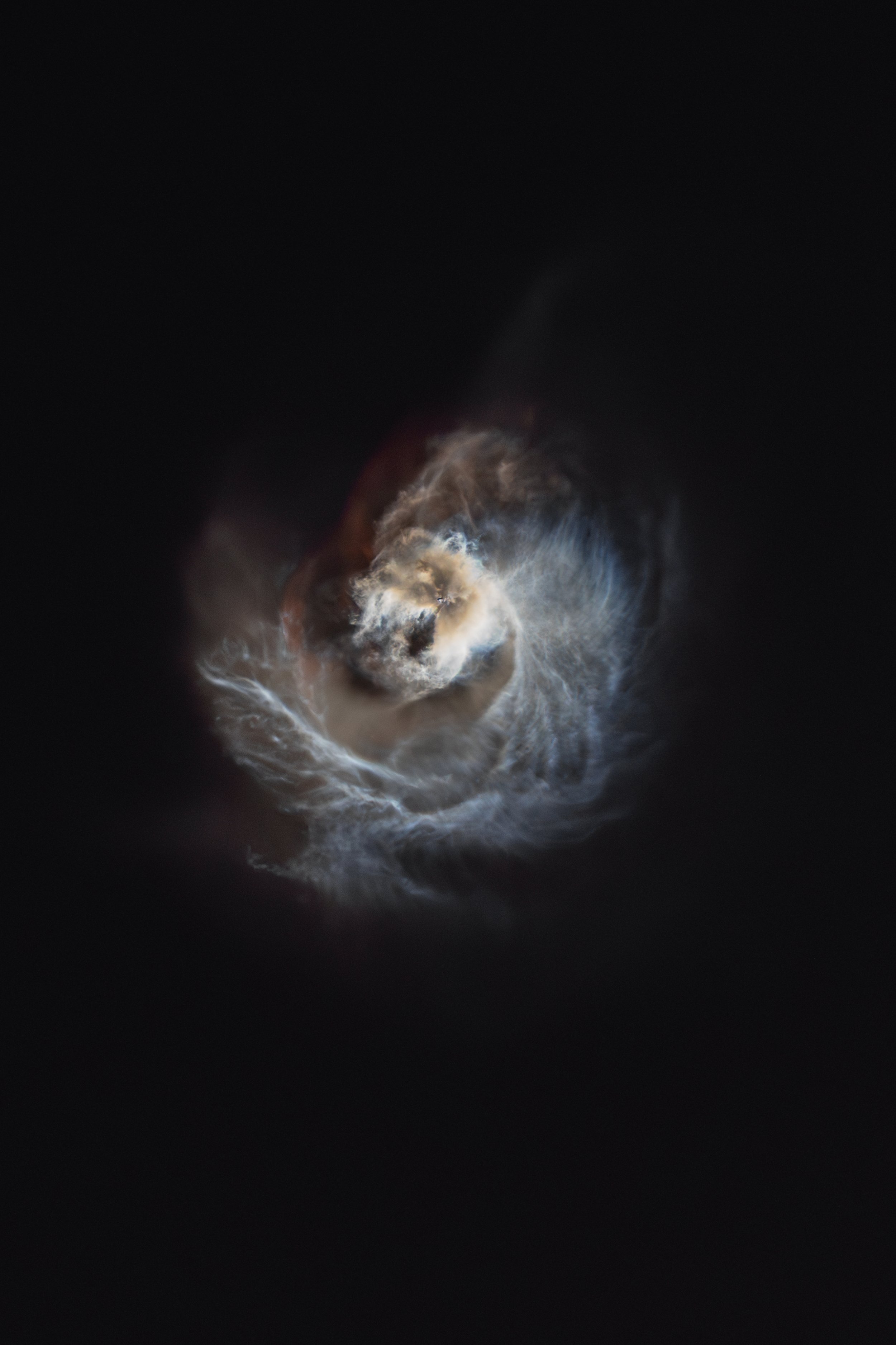 Starship Flight 8 Popping Out Of The Vapor Vertical.jpg