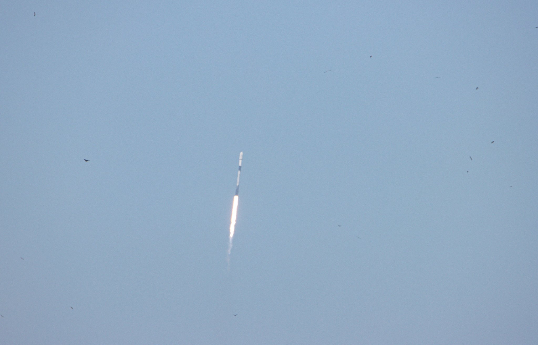 Koreasat-6a Launching 20mb.jpg