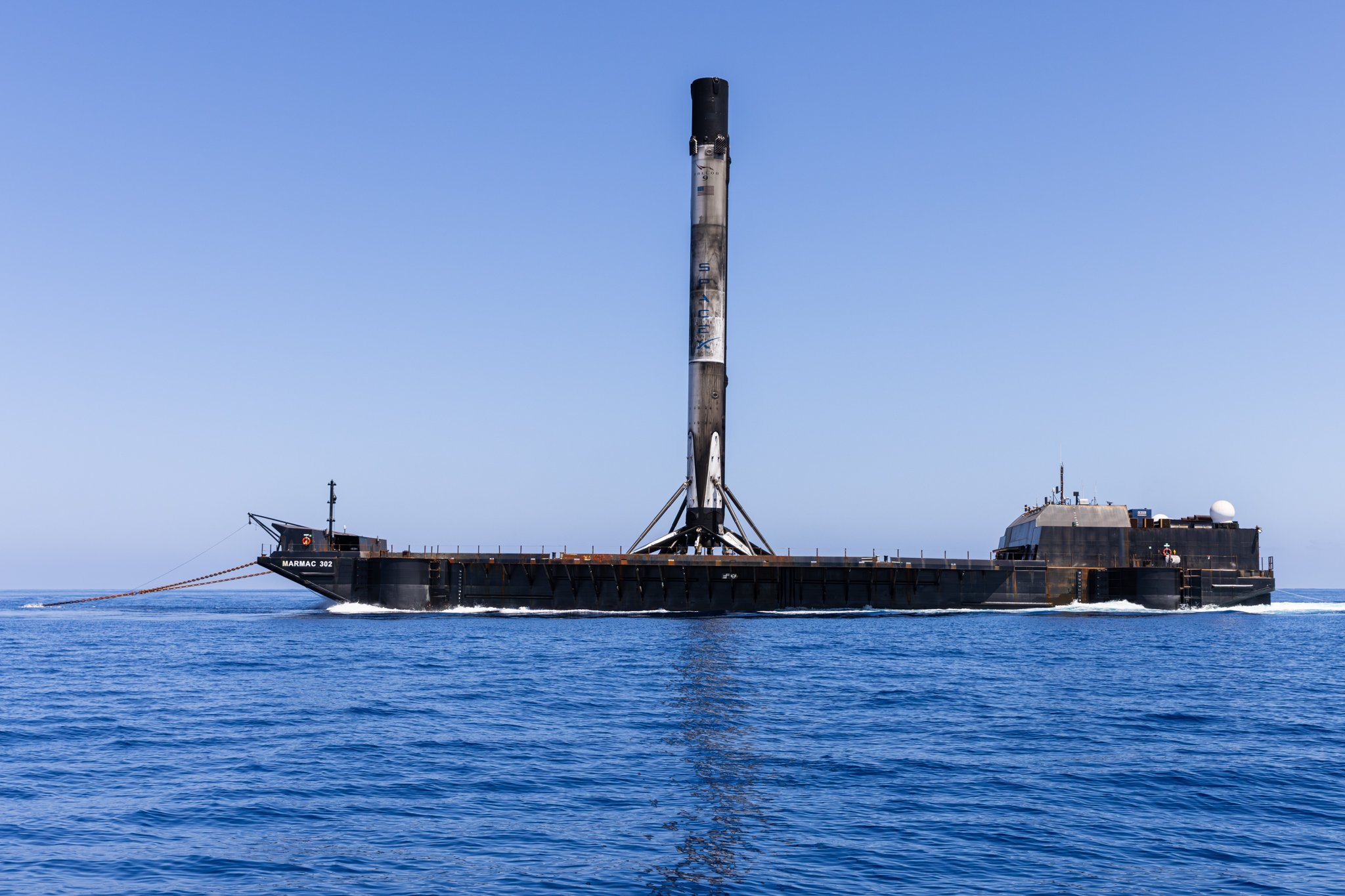 Fram2 Booster Medium Strait on .jpg