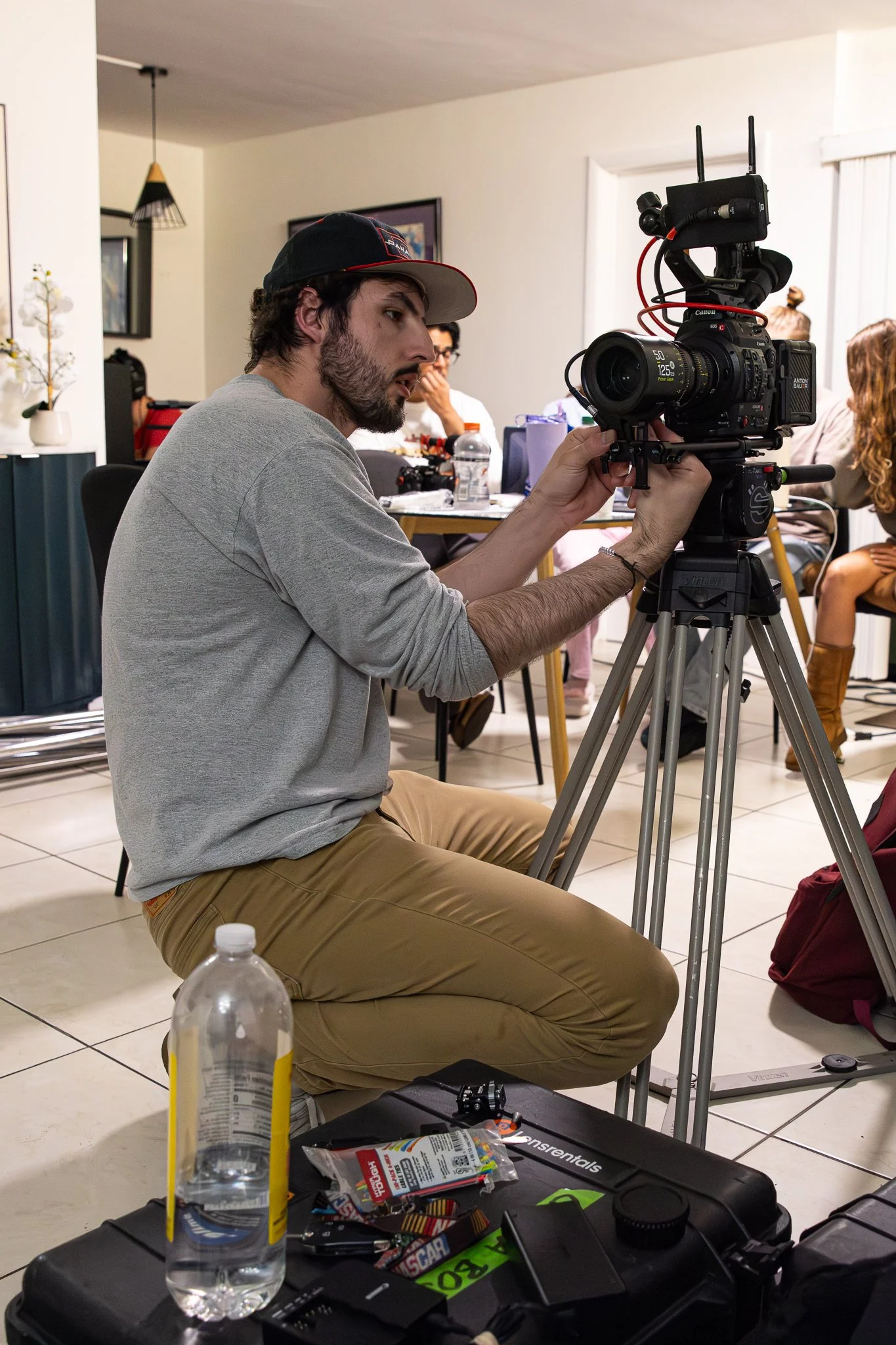 Wing Man 48 Hour SQ-162.jpg