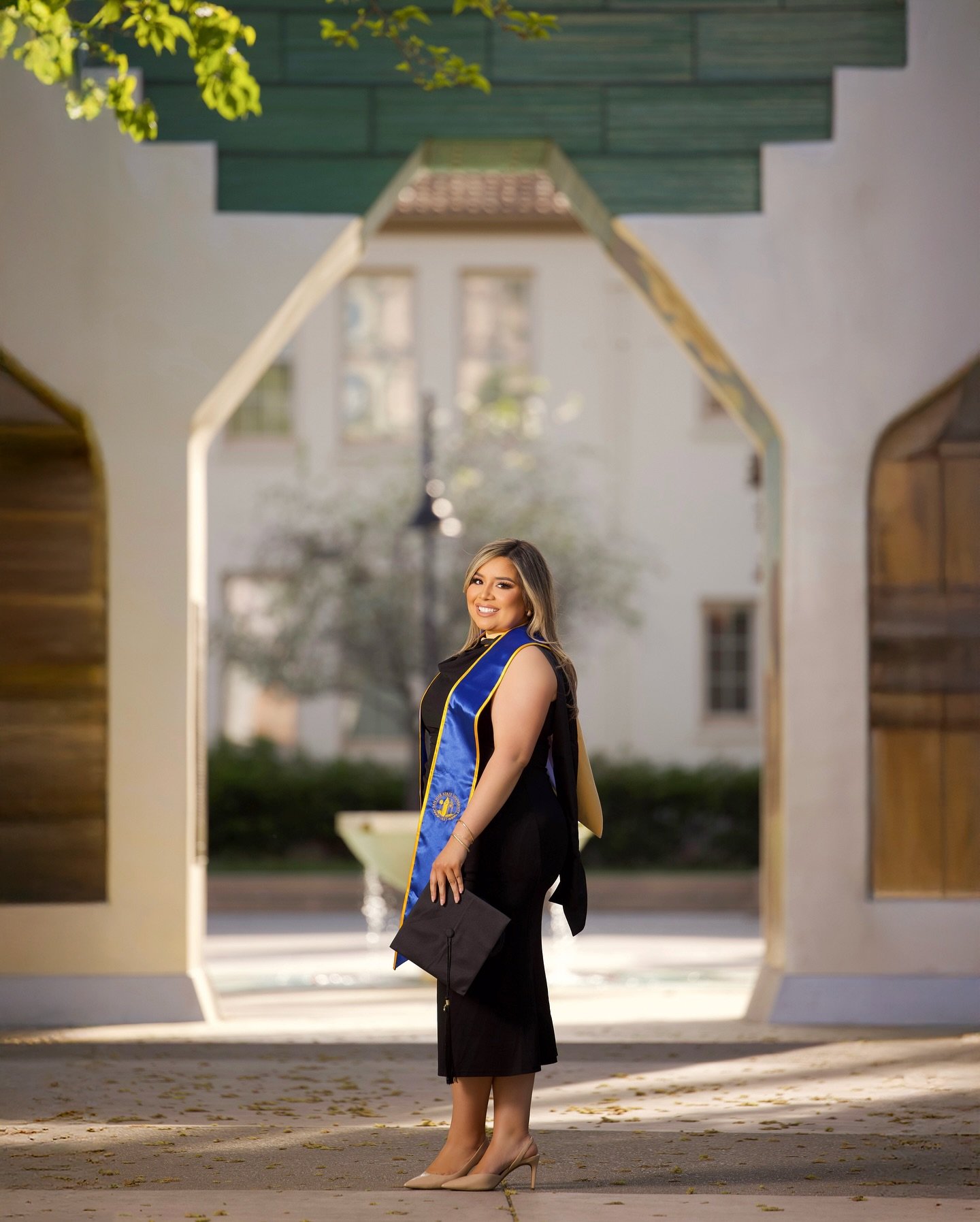 Grad session at the SJSU campus ππ«
Congratulations to this amazing and dedicated woman! I’m thrilled for you and wish you a life brimming with accomplishments and success. Cheers to you! π₯ Thank you for allowing us to document this signific