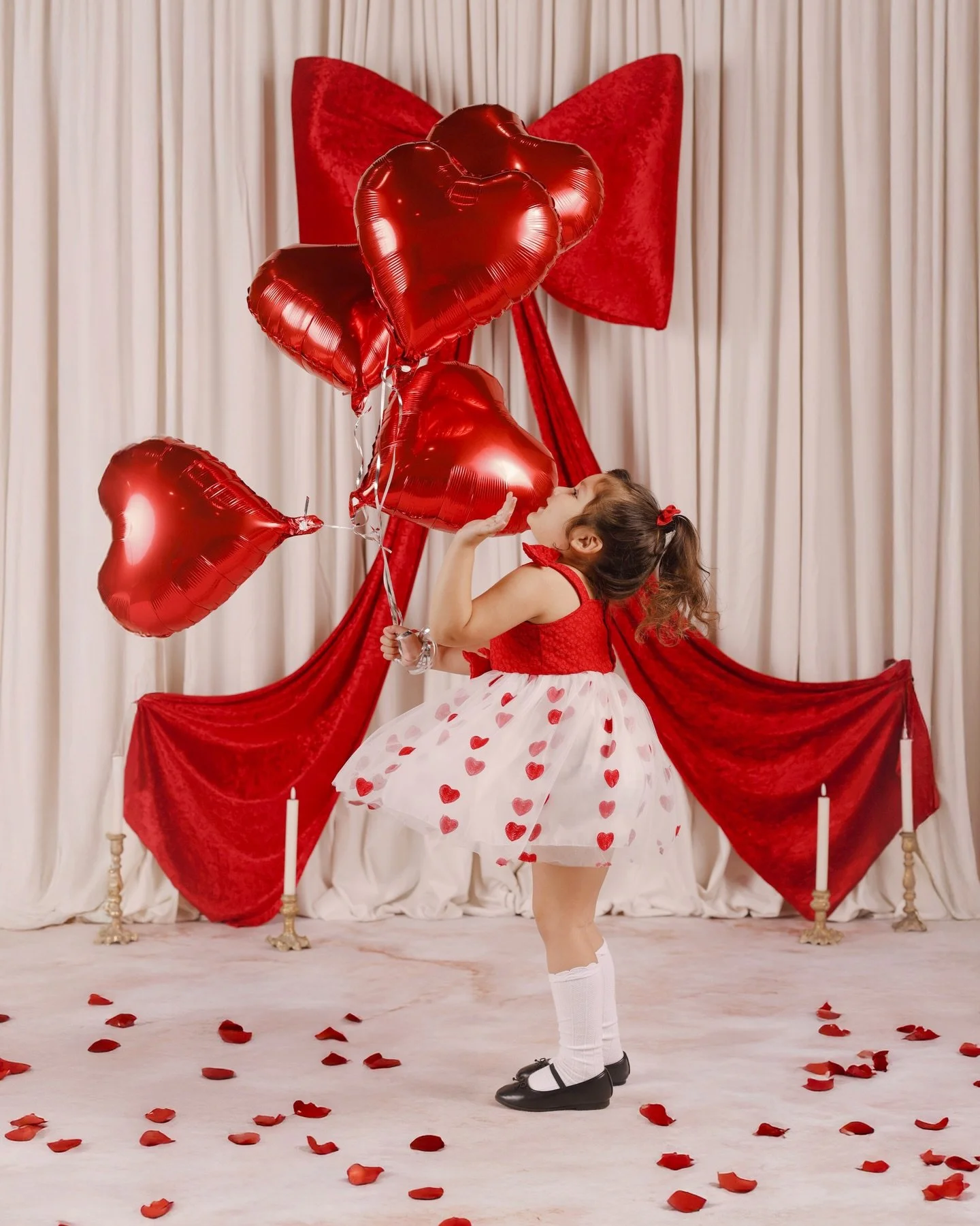 We will be offering ❤️ Valentine Minis ❤️

Starting February 1st - February 13th 🗓️

FOR ONLY $120, package includes

15 minutes
6 digital edited images (option to purchase more)
Online gallery

A non refundable deposit $20 is neeed to book, the rem