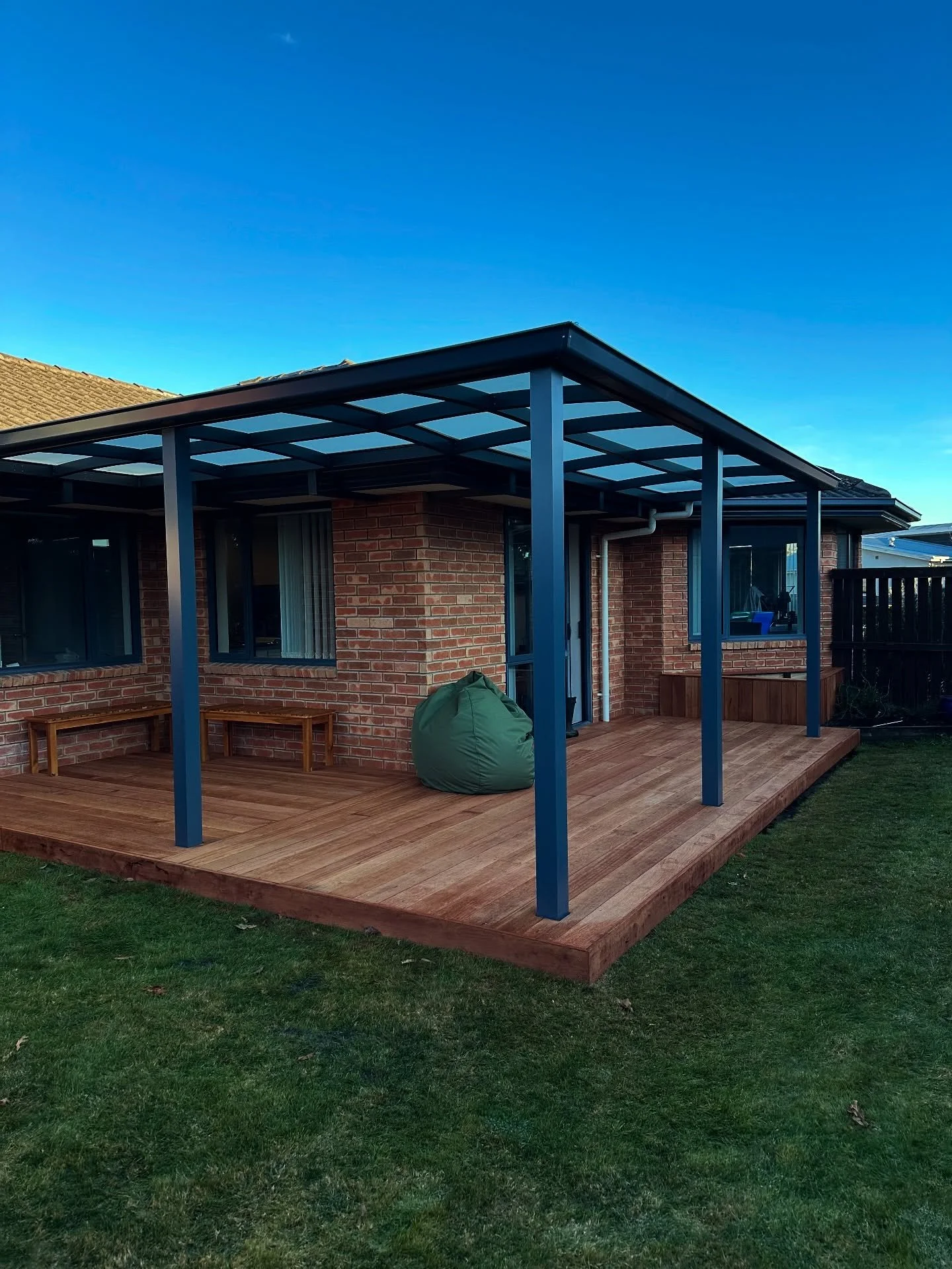 Kwila Deck and Planter box . Deck was built over existing concrete patio and is now a nice space to use. Client was very happy and kept us well feed also 😄