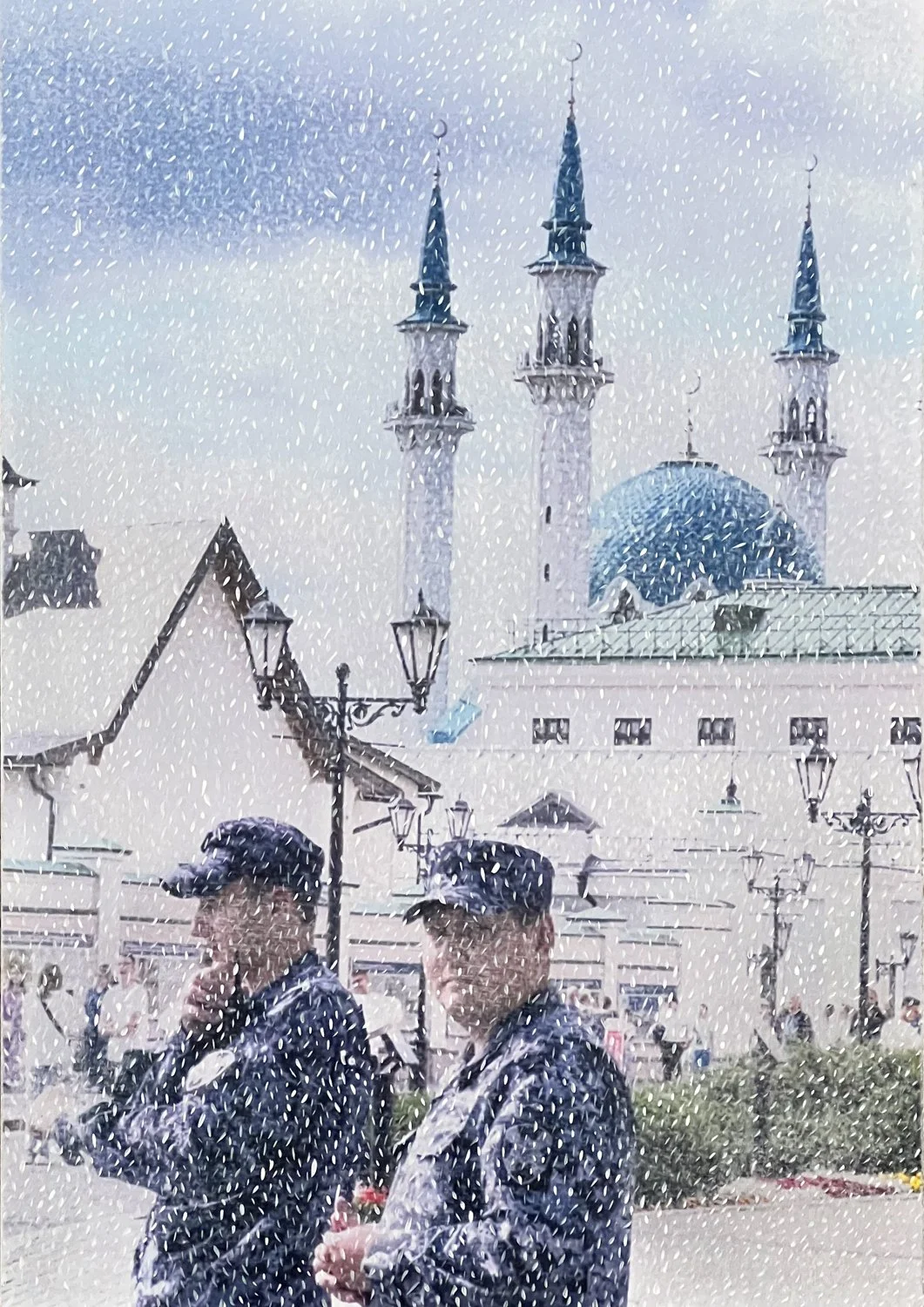 D017 - KUL
SHARIF
MOSQUE IS
SAFE AND
SECURE
2023 MIXED MEDIA ON
PAPER (C-PRINT+
ACRYLIC+SPRAY)
42X30CM // 16,5X11,8