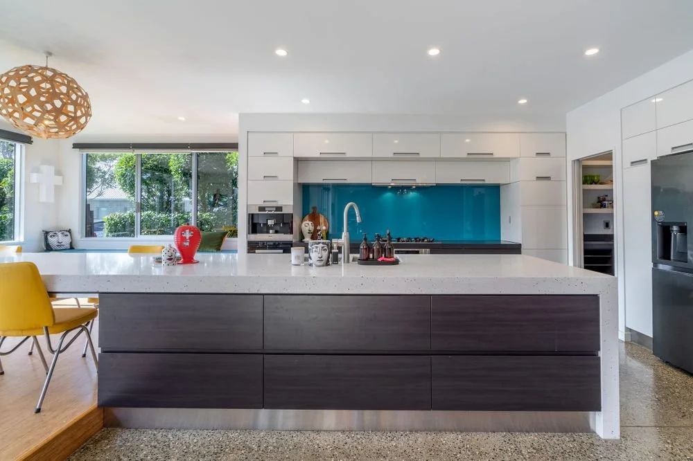 Kitchen 2.jpg
