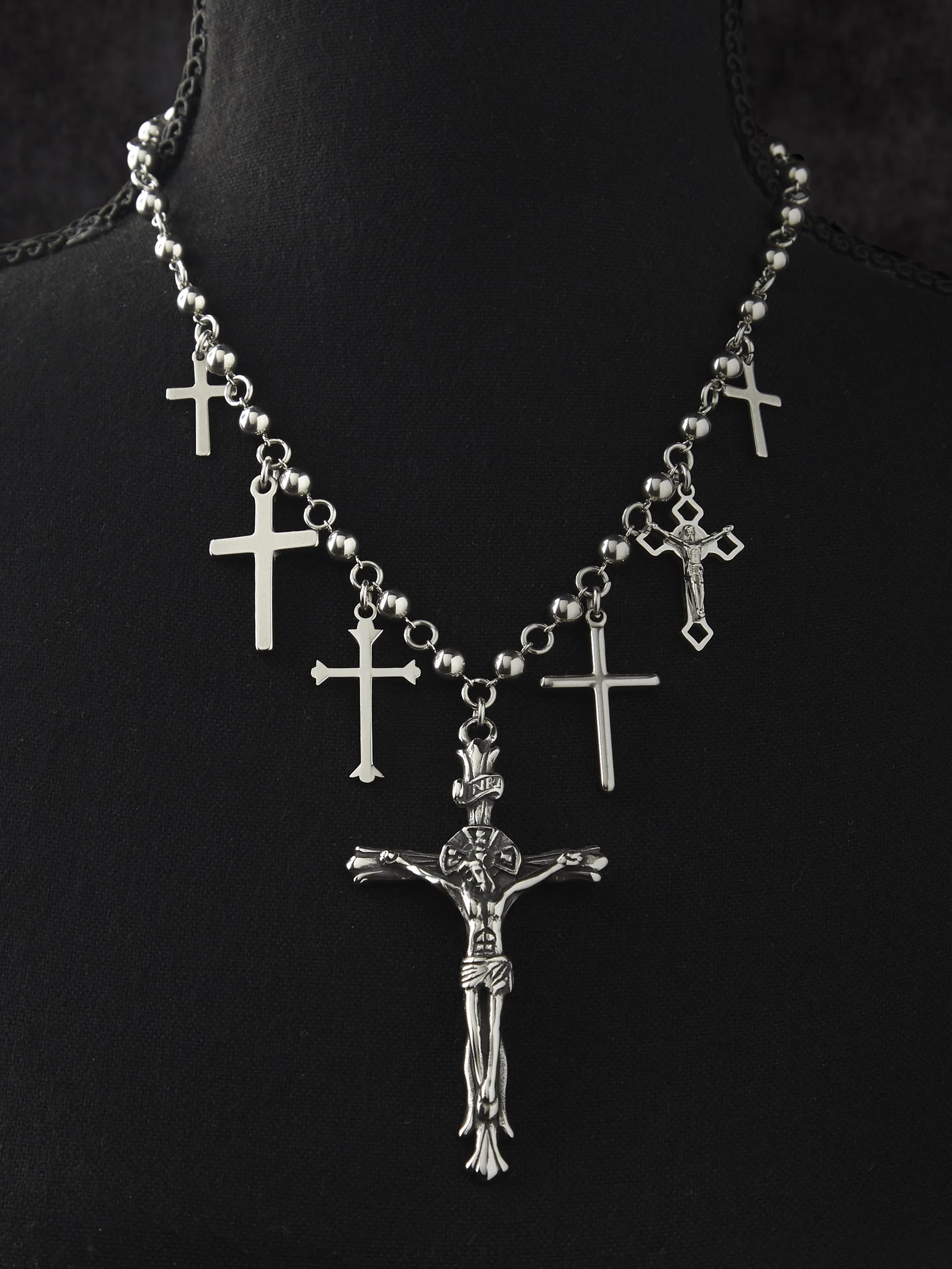 LIFE ETERNAL BALL NECKLACE