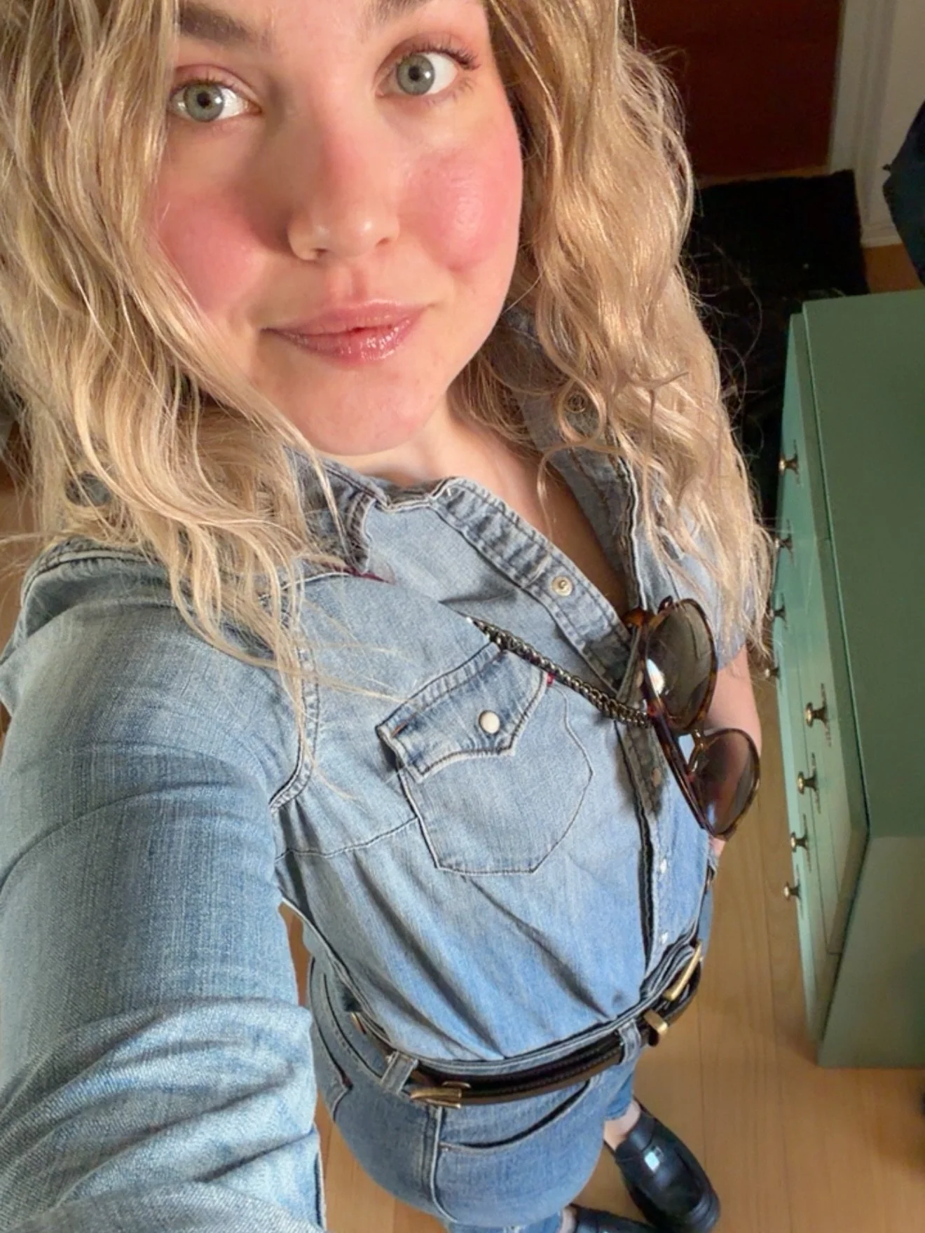 ✨Mars ✨
Det har varit toppar och dalar. Soldyrkande och regnskurar om vartannat men vi k&auml;mpar p&aring; 💪