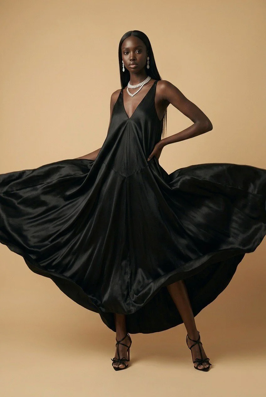 WARSHE DRESS, dinner, dress, gown, satin, silk, sleeveless, V neck, evening wear