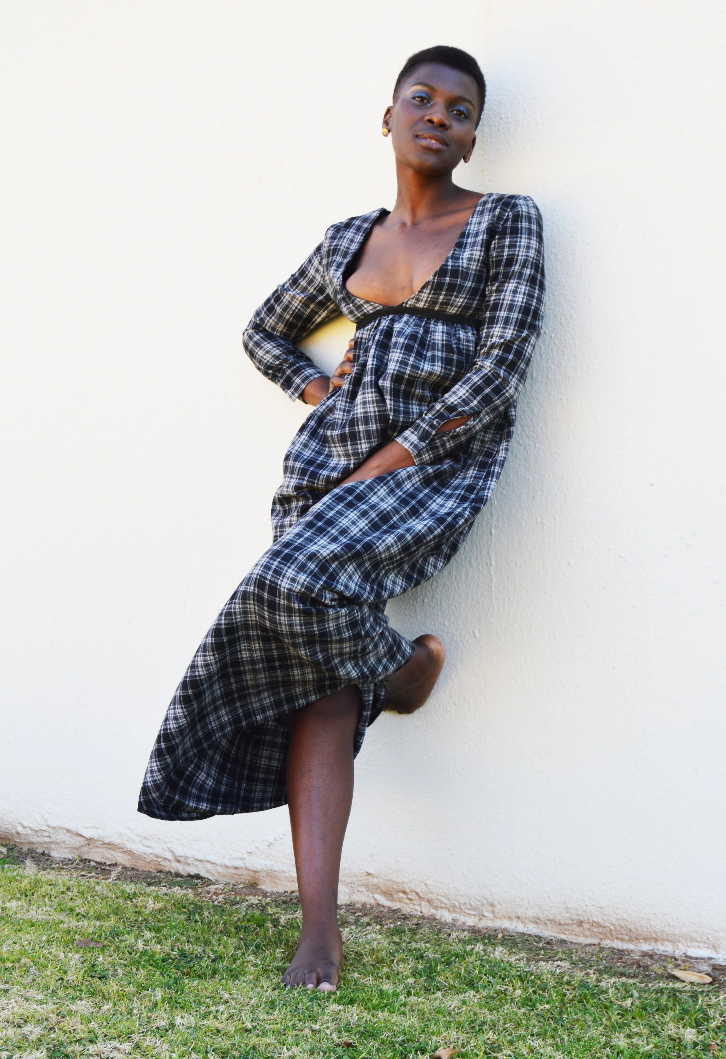 VINOLIA TARTAN BLACK.jpg