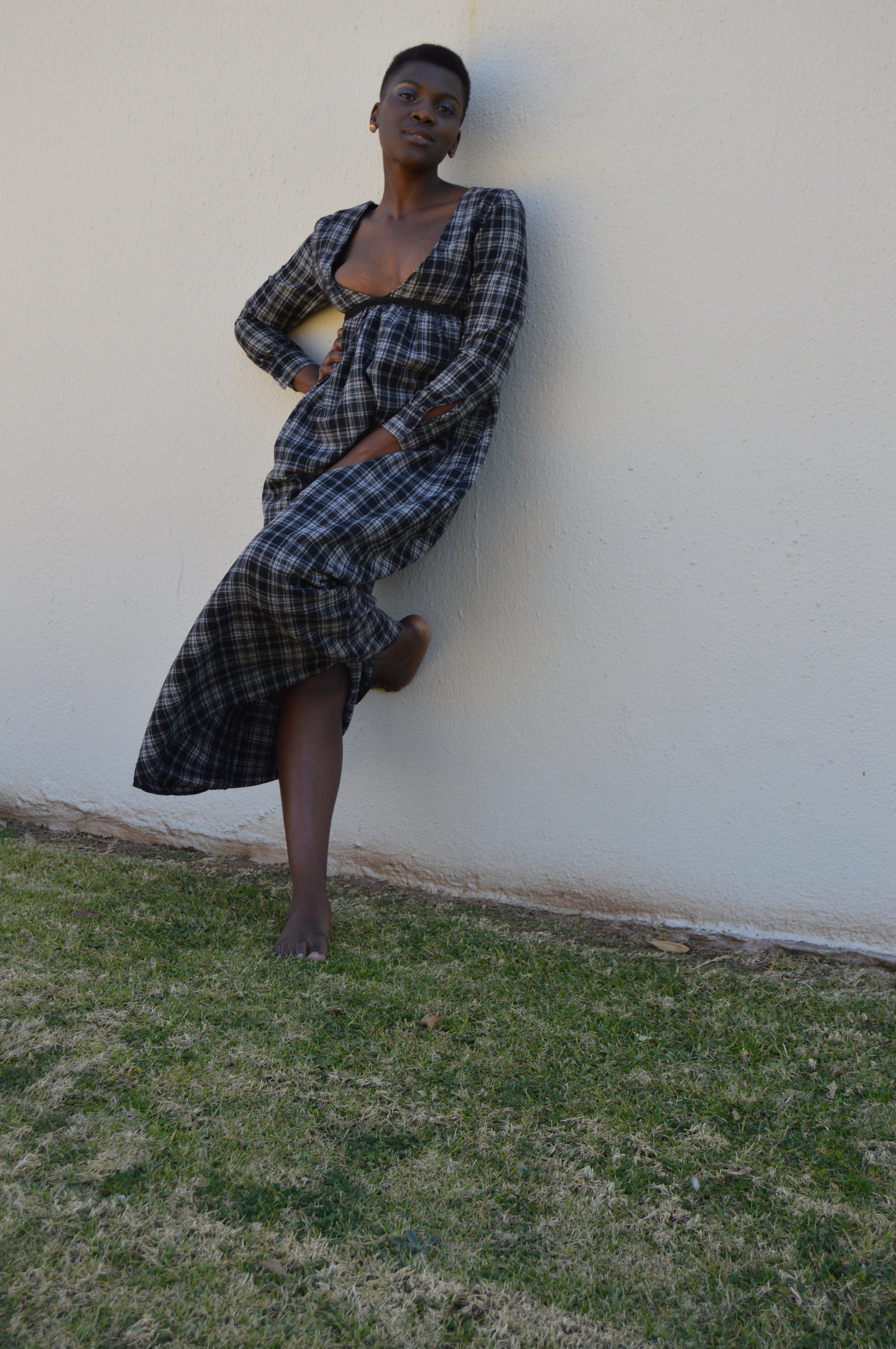 VINOLIA TARTAN GREY DRESS3.jpg