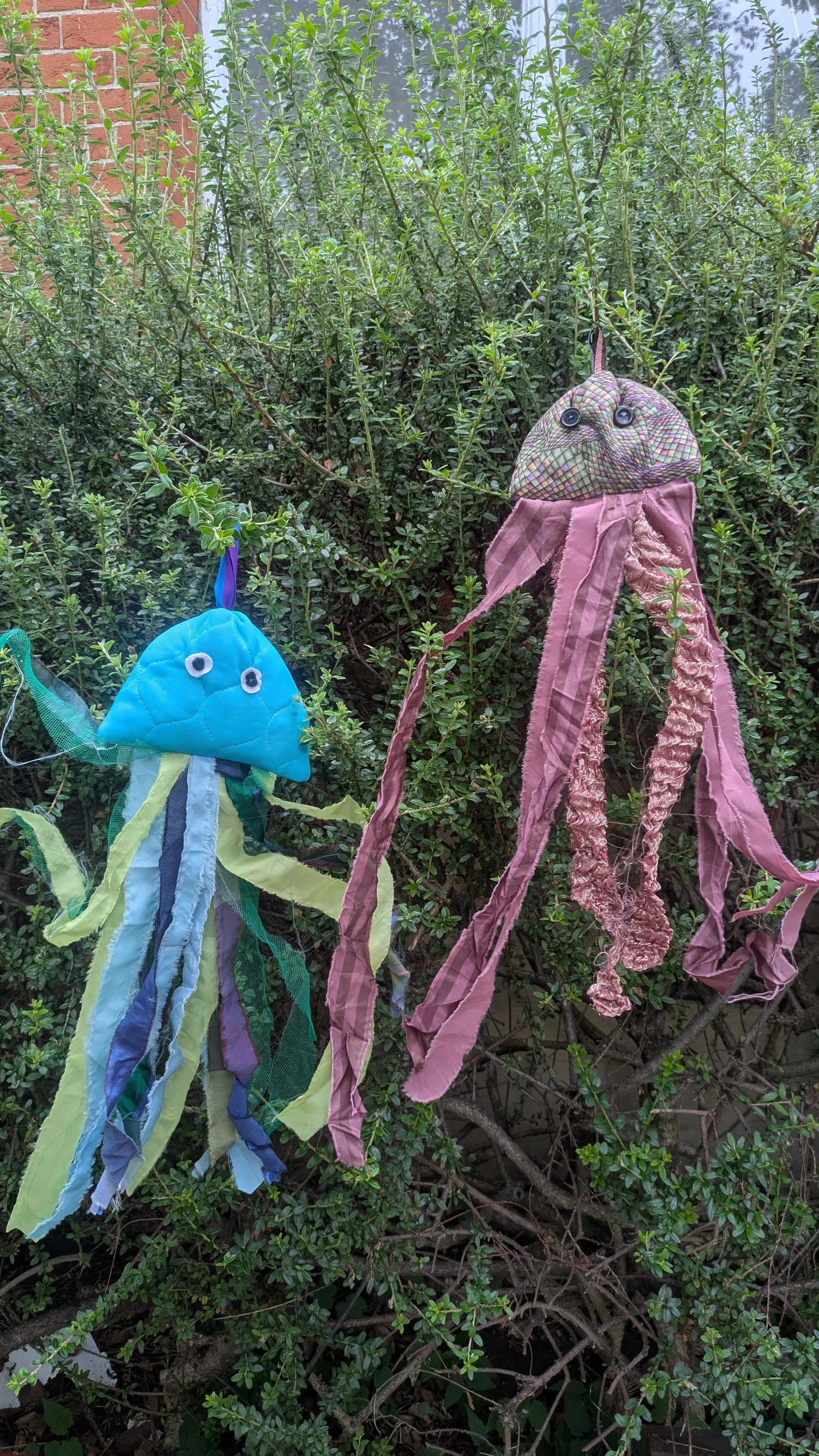 sew jellyfish