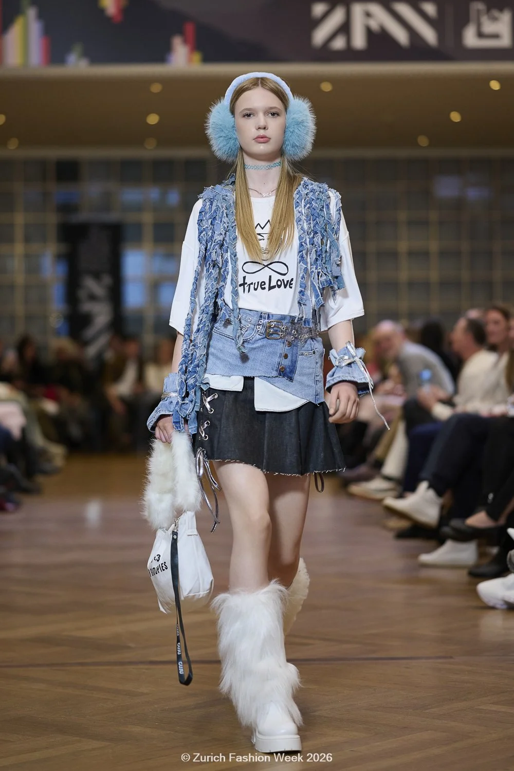 zfw26-tag4-night_web 016.jpg