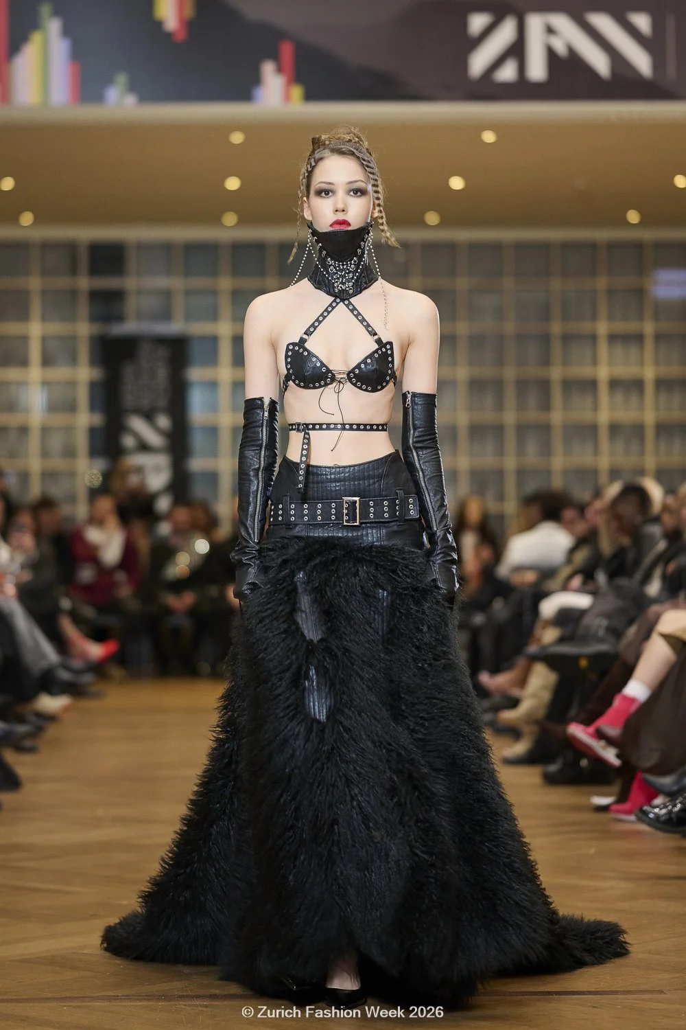 zfw26-tag4-night_web 088.jpg