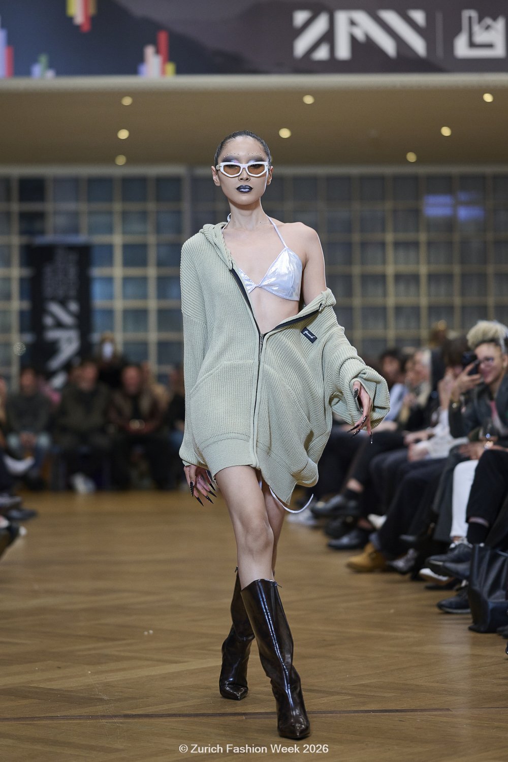 zfw26-tag4-night_web 057.jpg