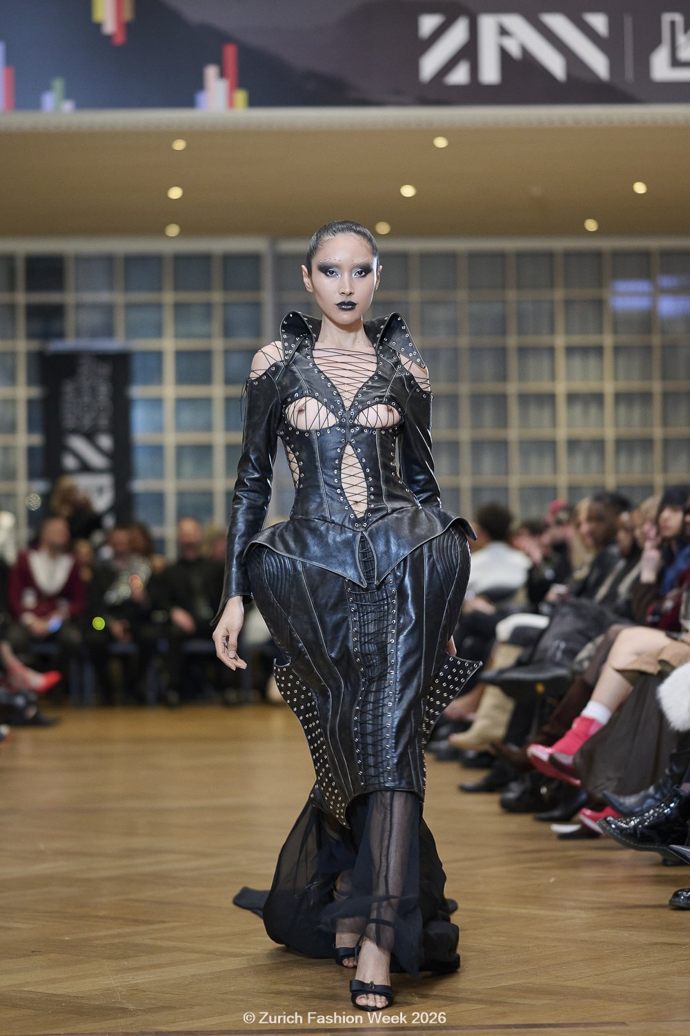 zfw26-tag4-night_web 102.jpg