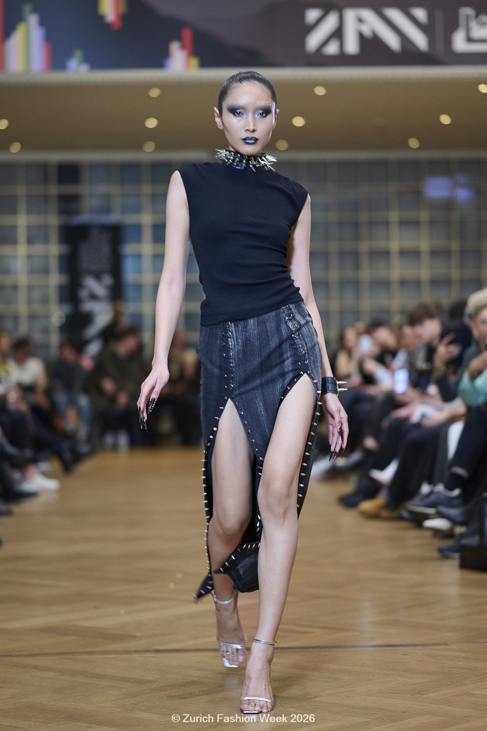 zfw26-tag4-night_web 067.jpg