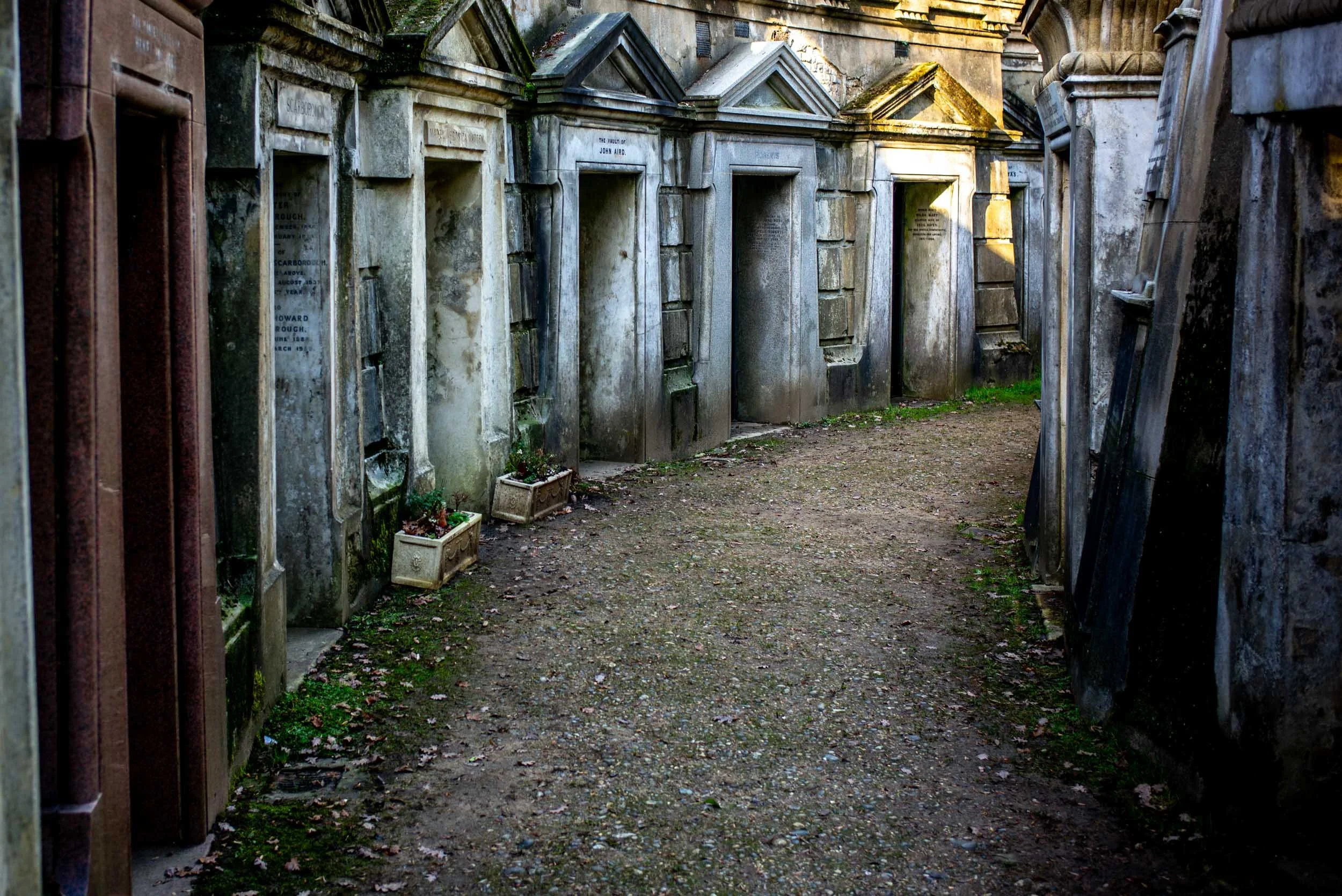 Highgate necropolis.jpg