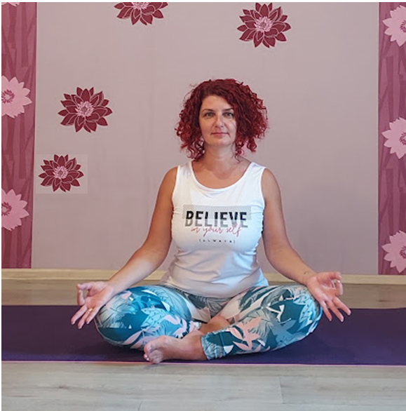 Hatha Yoga - Deep Practice and Group Reiki