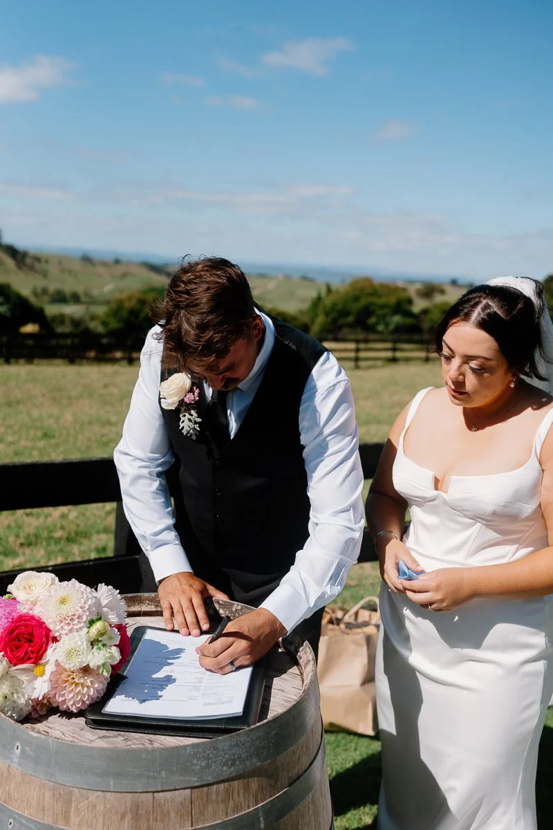 Troy&GraceWeb180.jpg