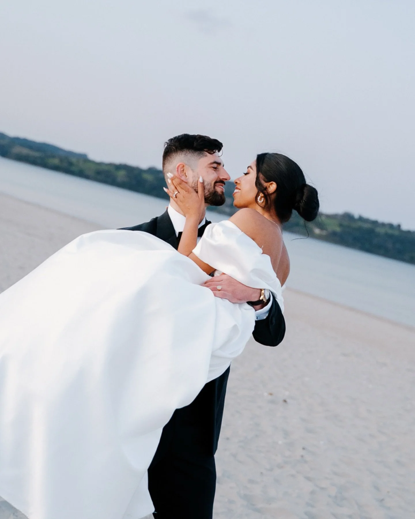 Beach moments with Patrick and Suraia

.
.
.
.
#aucklandweddings #aucklandweddingphotographer #nzwedding #matakanawedding