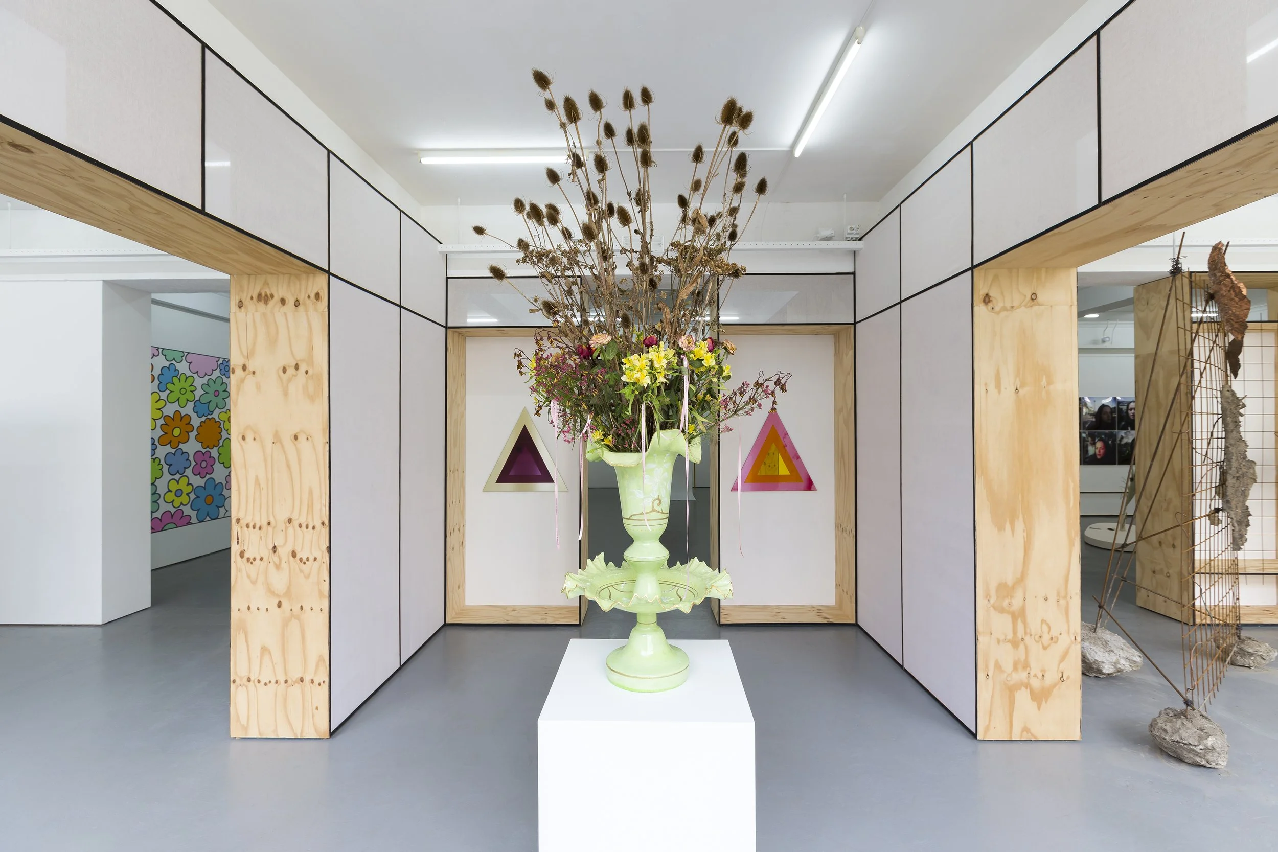 Is it possible to be a revolutionary and like flowers? © Nest, Den Haag and Charlott Markus.