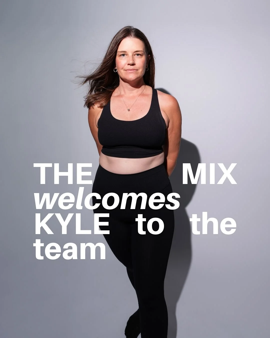 NEW COACH ALERT: Meet Kyle! ✨We&rsquo;re beyond excited to welcome @bloomyelizabeth to our team.⁠
⁠
Community BARRE Class is happening Wednesday, Dec. 3 &ndash; 17:00⁠
⁠
join the waitlist! ⁠🖤
⁠
Only at THE MIX. Ready to BARRE with her? ❤️&zwj;🔥