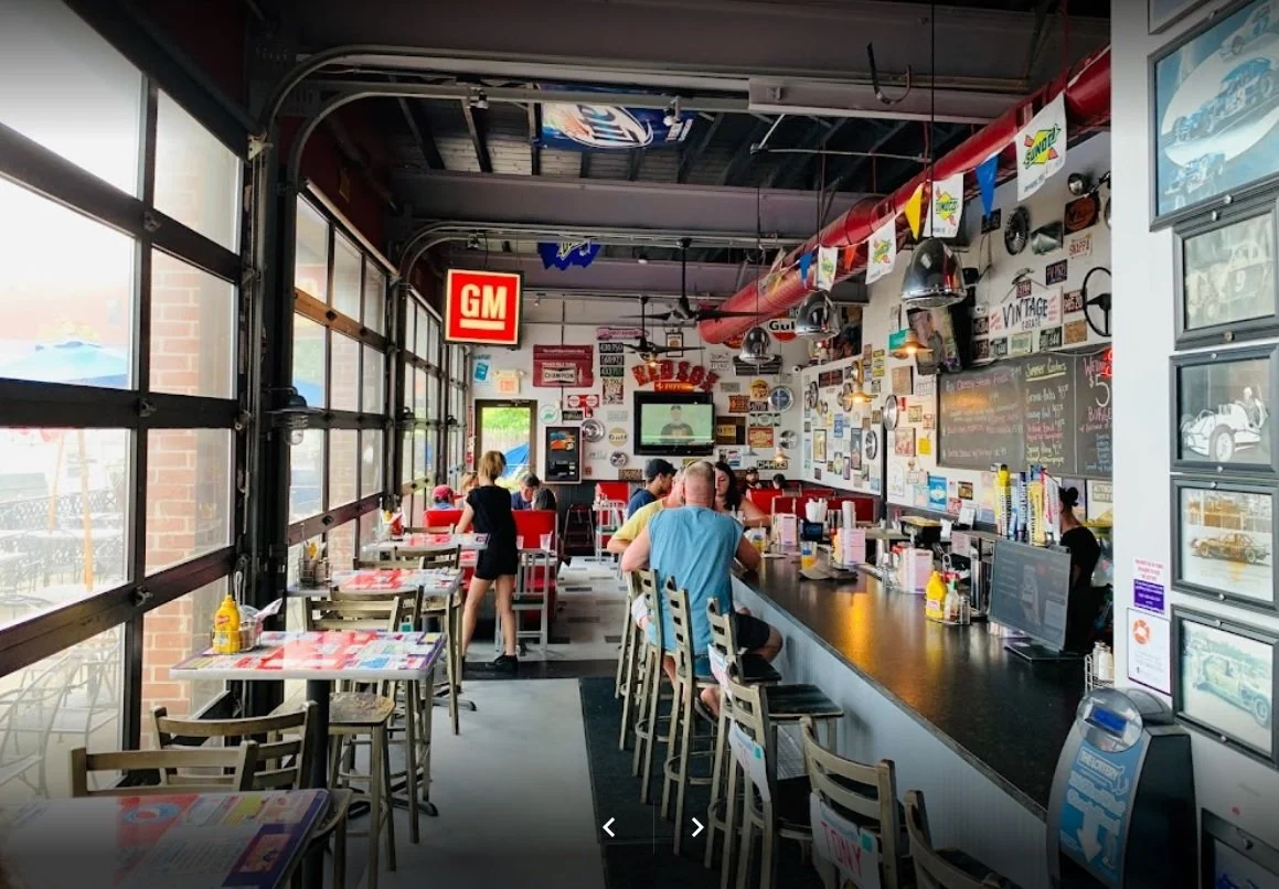 Bar photo 1