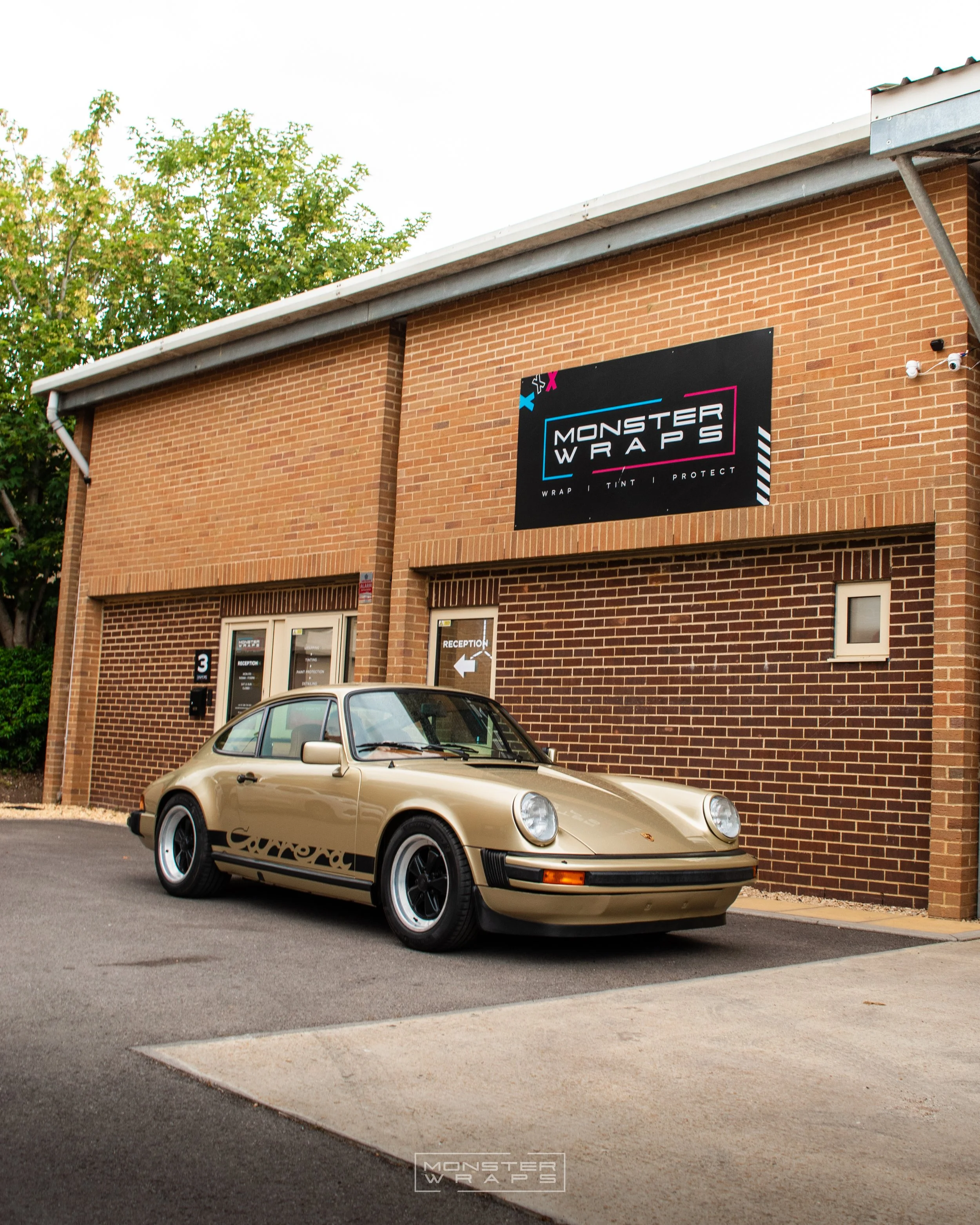 Porsche Carrera 1967 full-body gloss paint protection film