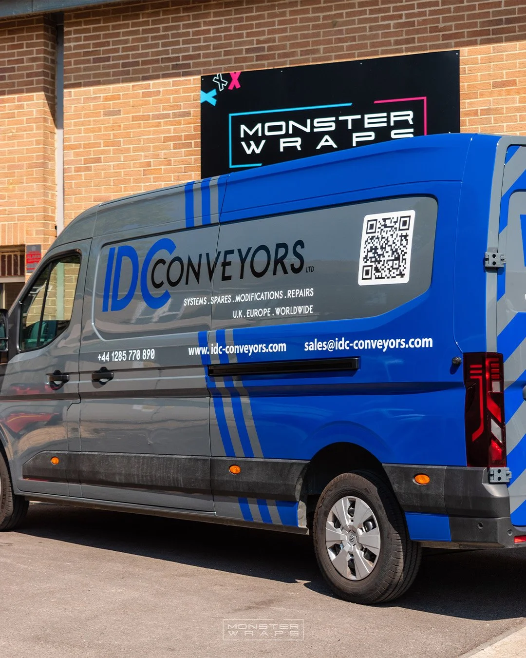 IDC Conveyors Nissan Interstar L3 H3 sign-writing company branding wrap