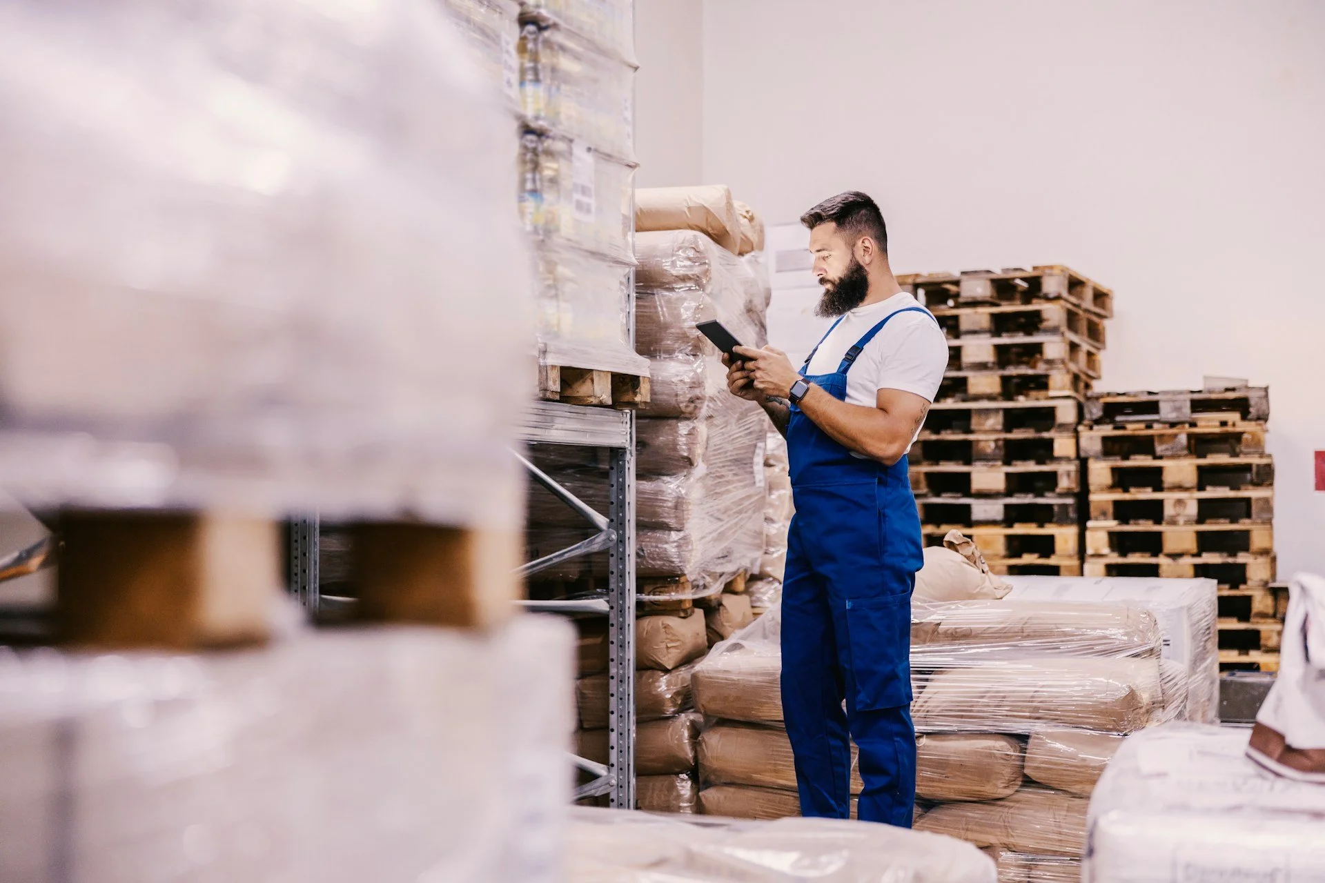 Multi-Store Inventory Exceptions: Alerts, Escalations, and Audit Trails