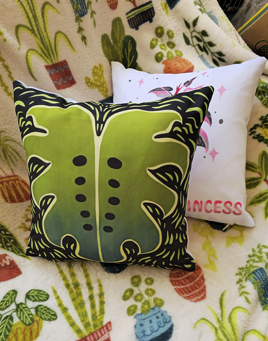 Green Leaf Throw Pillow