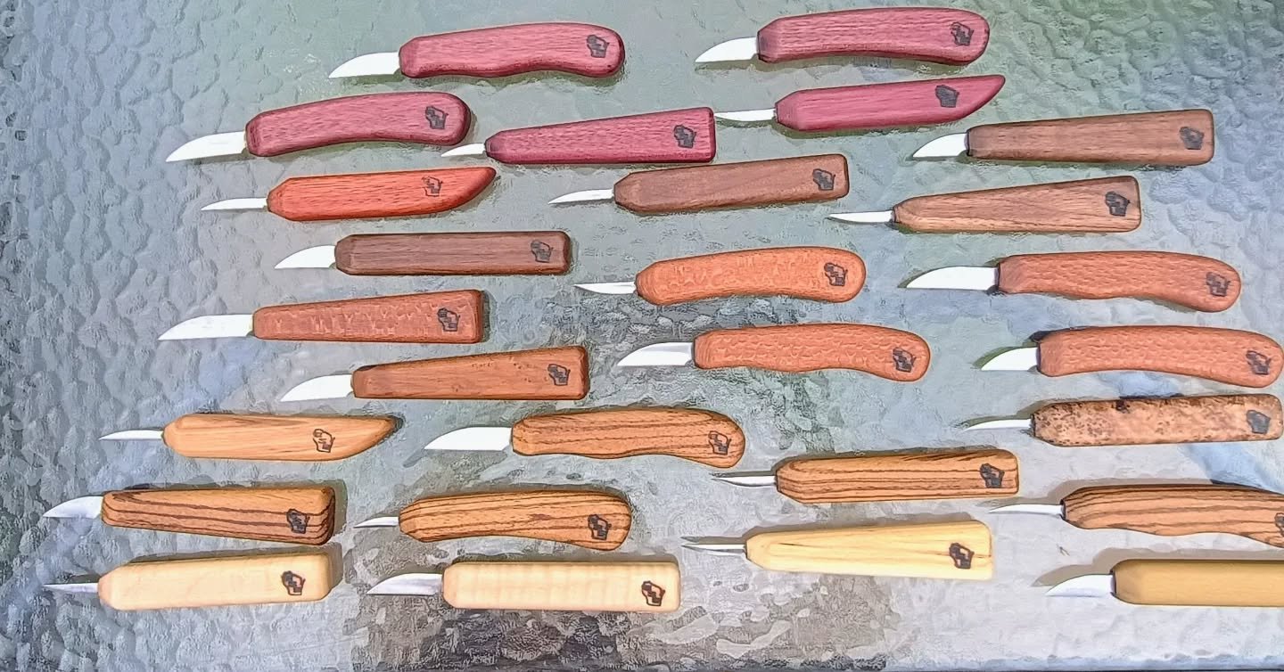 Just a small addition to the 'show knives' selection.  If you're headed to the Rocky Mountain Woodcarvers Roundup and need something before class please let us know!  We can still get things to you before class starts Monday. 
#badgerstateblades 
#wo