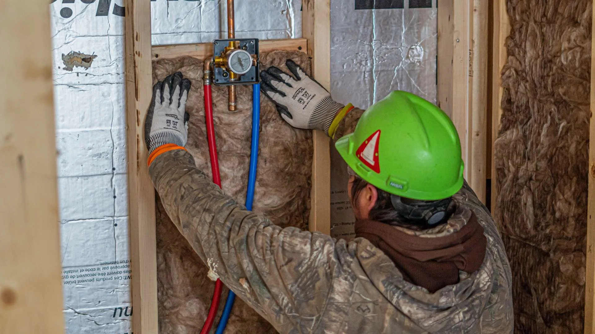 Commercial building insulation solutions designed to support energy performance, occupant comfort, condensation control, and long-term facility efficiency.