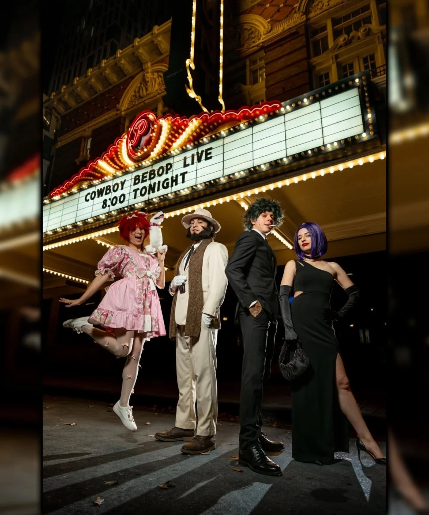 "What planet is this!?"
The bebop crew dressed in their best, ready for their voyage with the best... The amazing musicians of the @cowboybeboplive Jazz Band at the historic @paramountaustin!!
What an incredible performance and energy I c