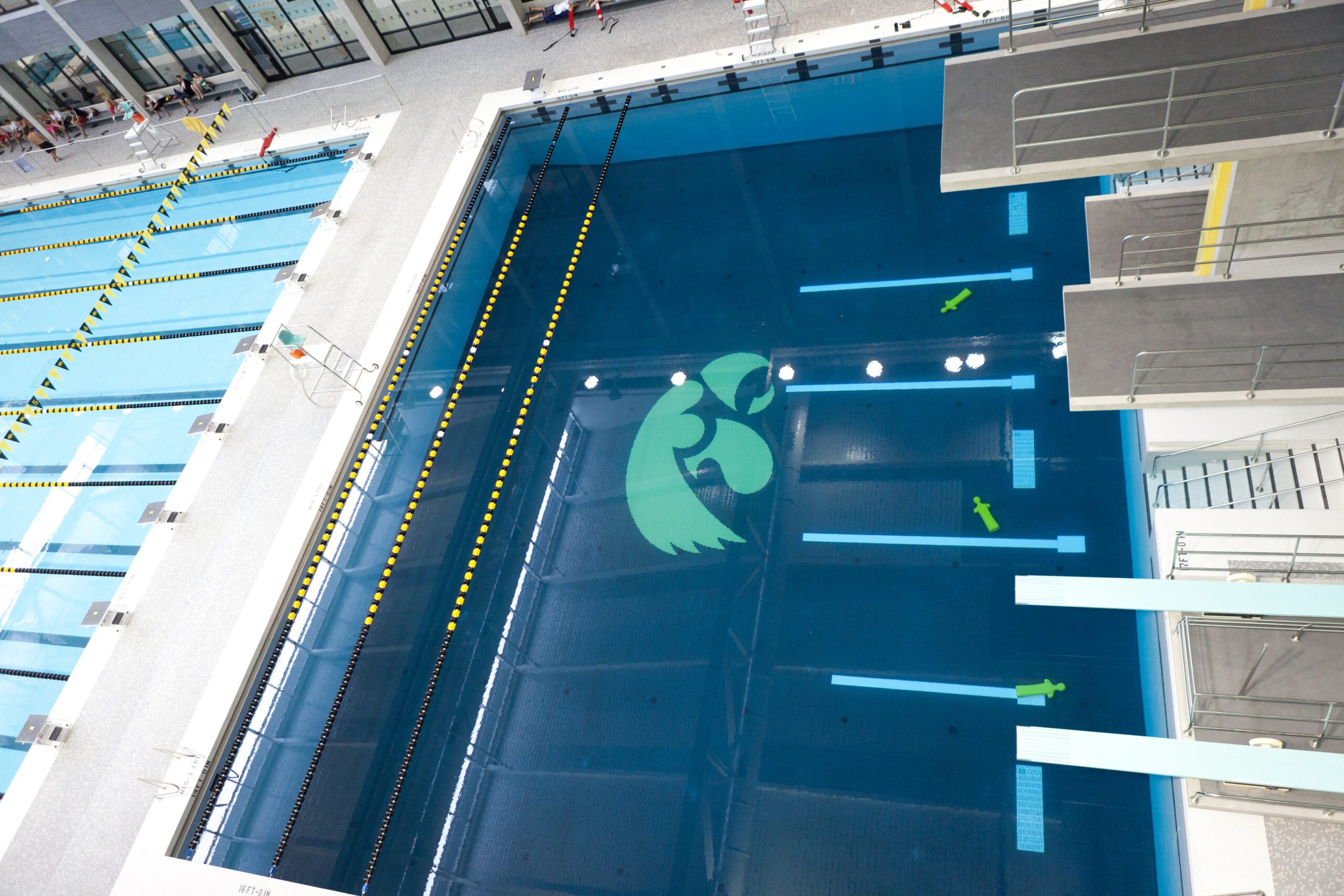 U of I Aquatic Center