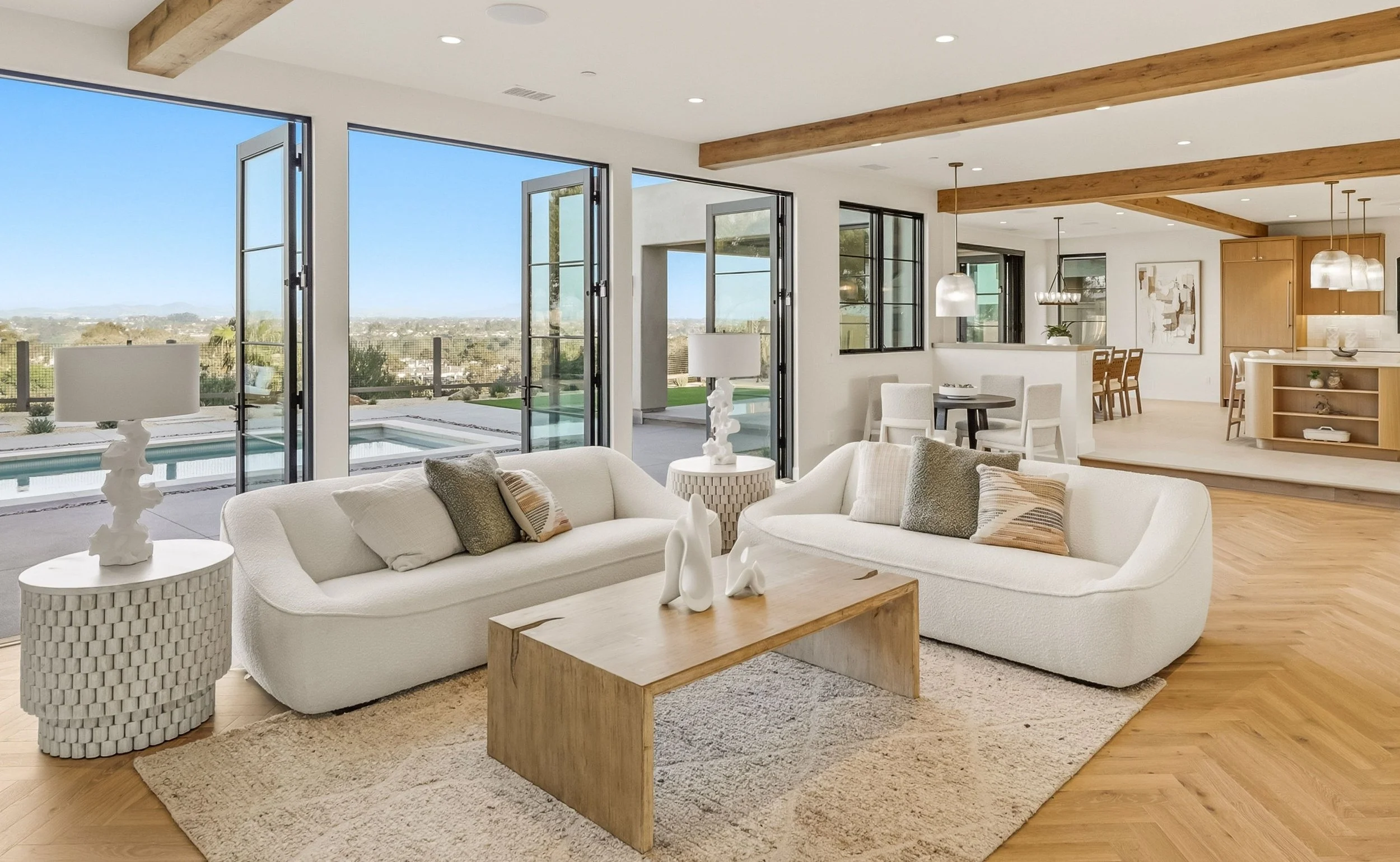 luxury staging services