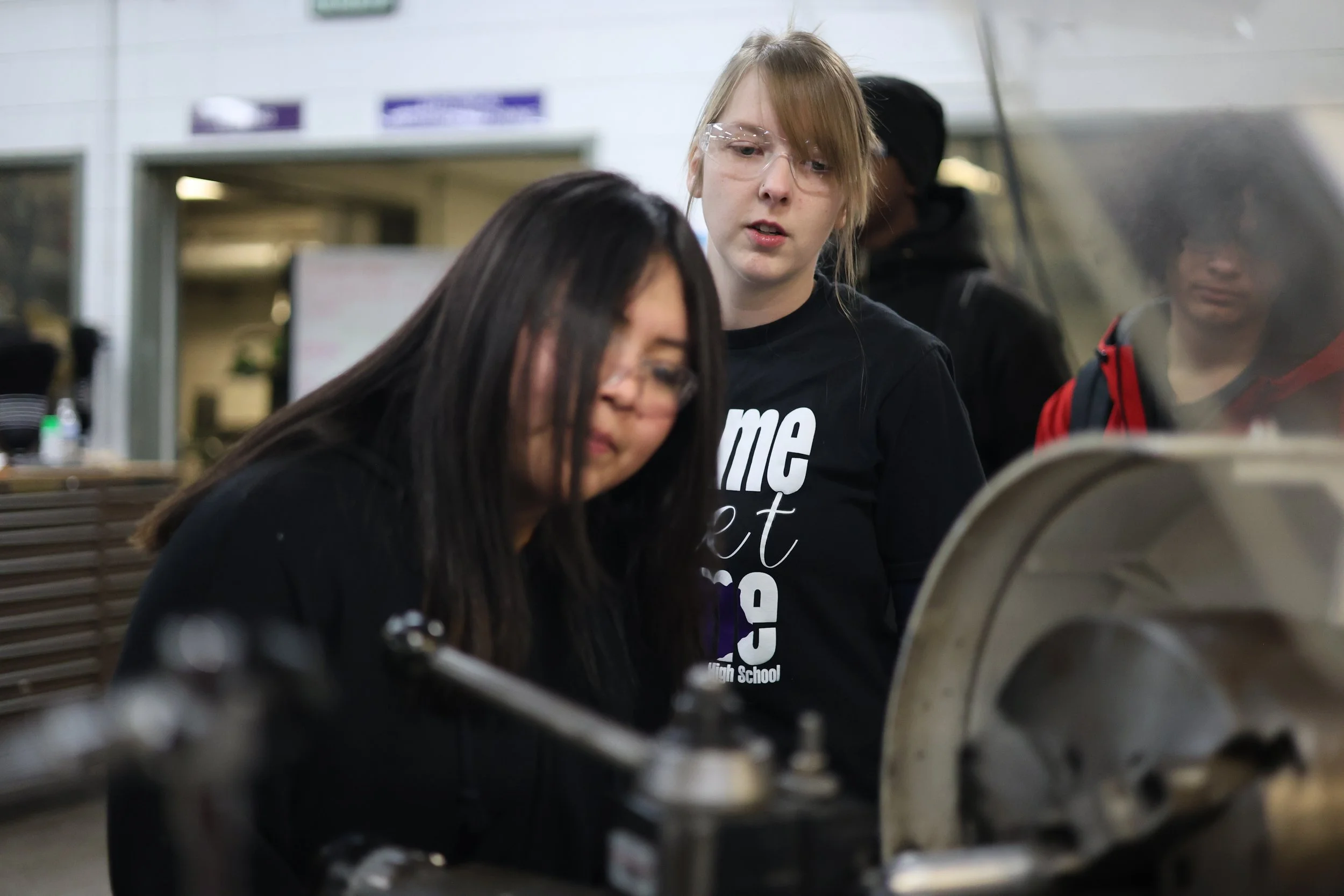 Southern graduate returns as teacher to inspire women in toolmaking [Courier Journal]