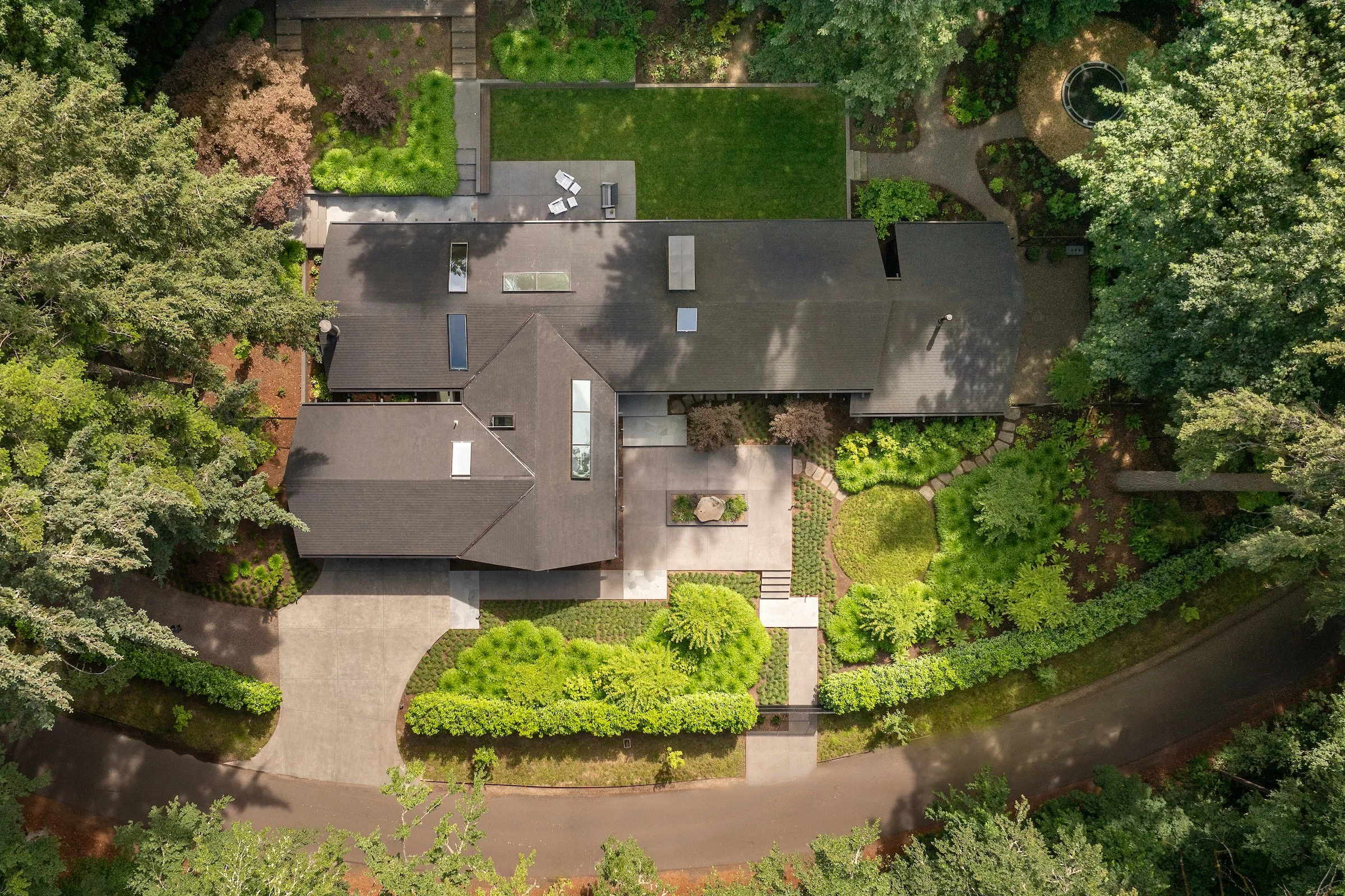 2024_Glen_House_spring_drone_0056.jpg