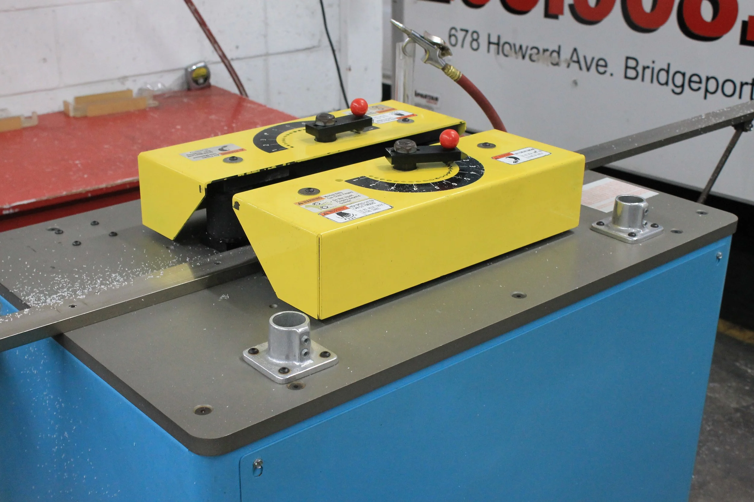 CNC Routing vs Laser Cutting: Choosing the Right Process for Plastic Parts