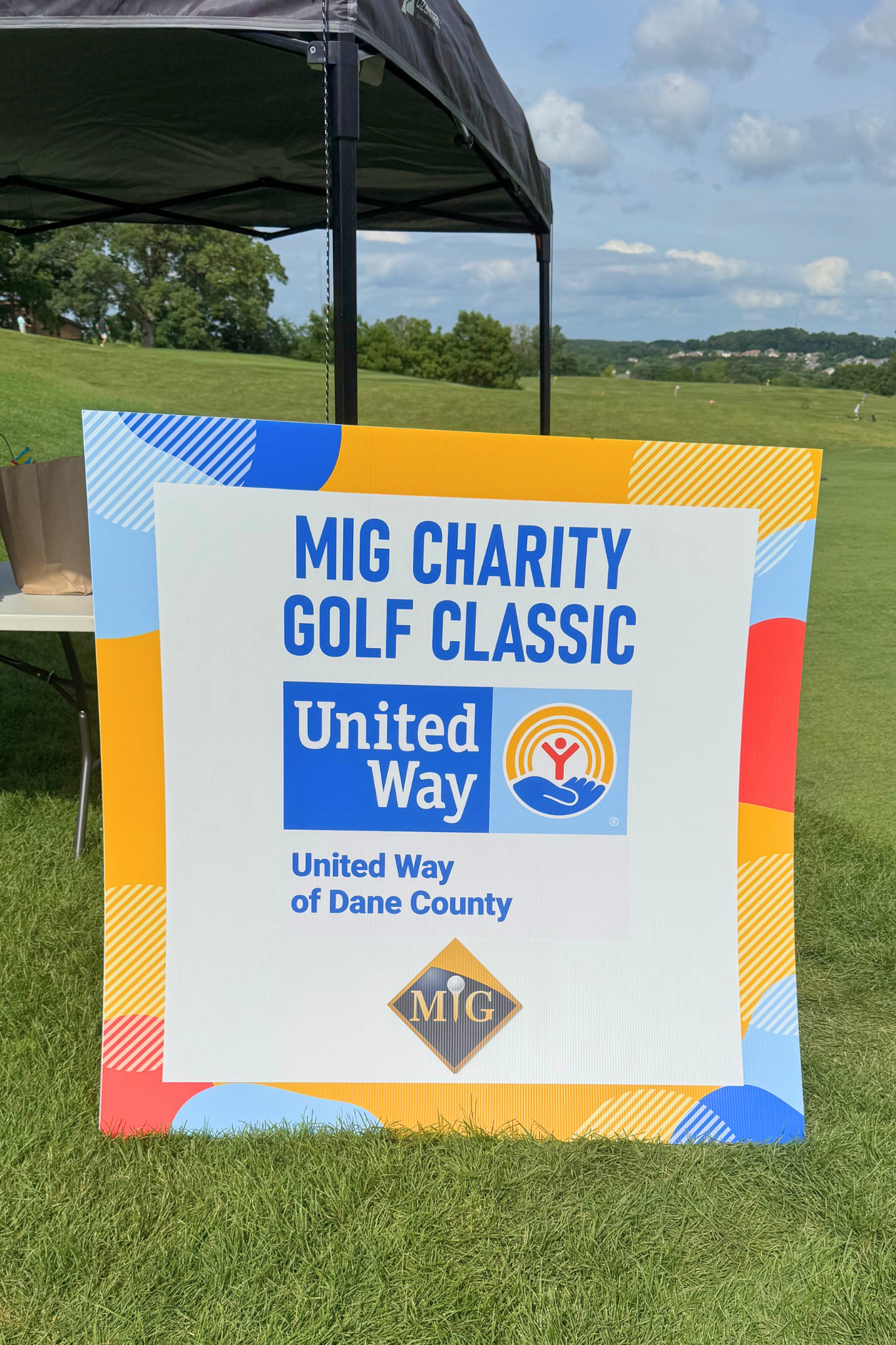 MIG United Way Sign at First Hole.png