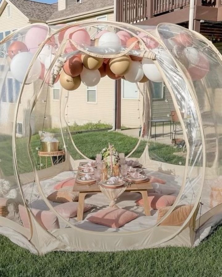 Glamorous Globe Rental